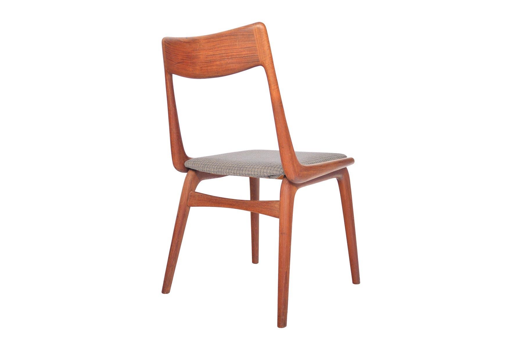 20th Century Set of Four Alfred Christensen Model 370 Boomerang Danish Modern Dining Chairs