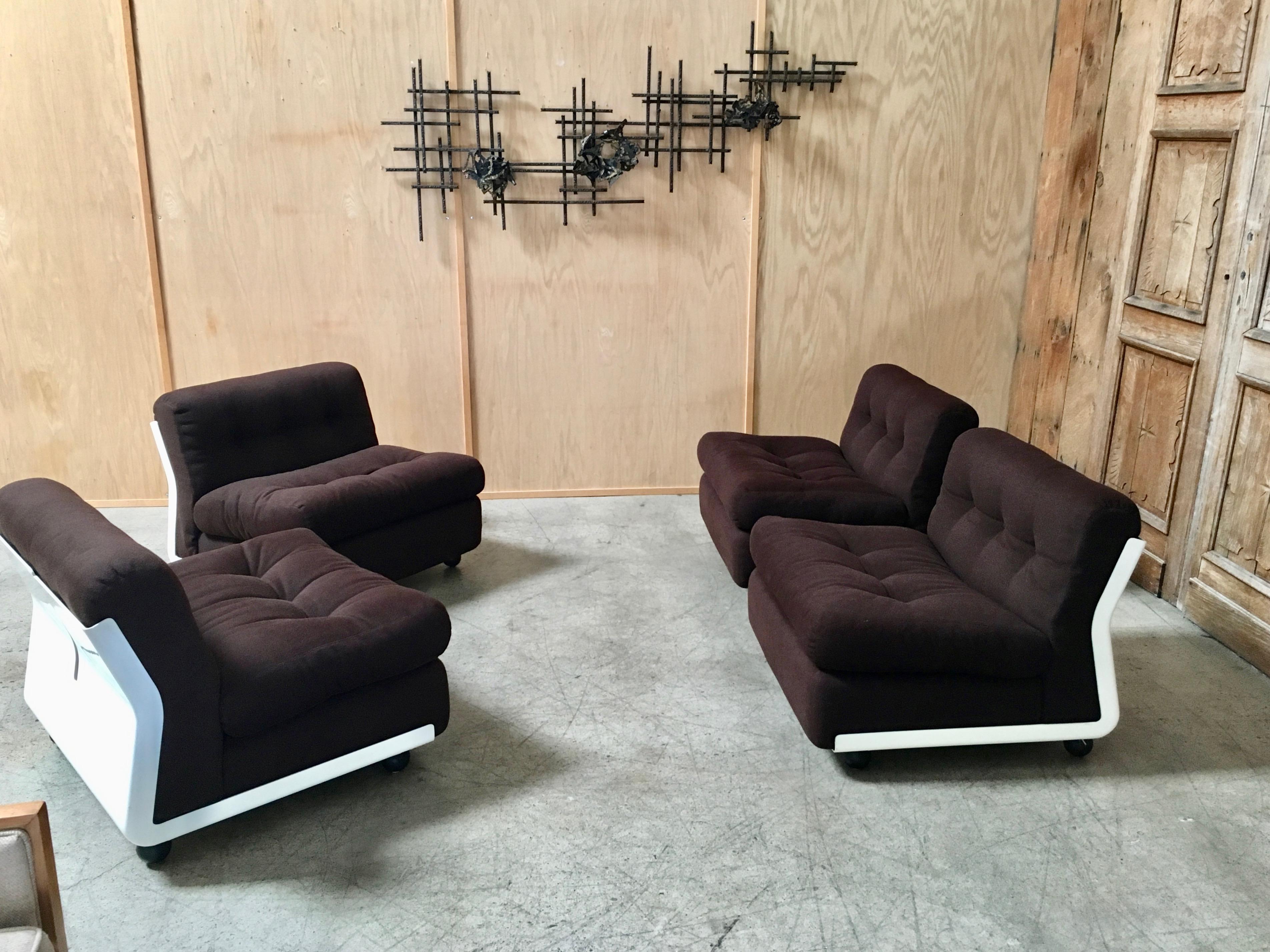 Set of Four Amanta Chairs by Mario Bellini for B&B Italia 5