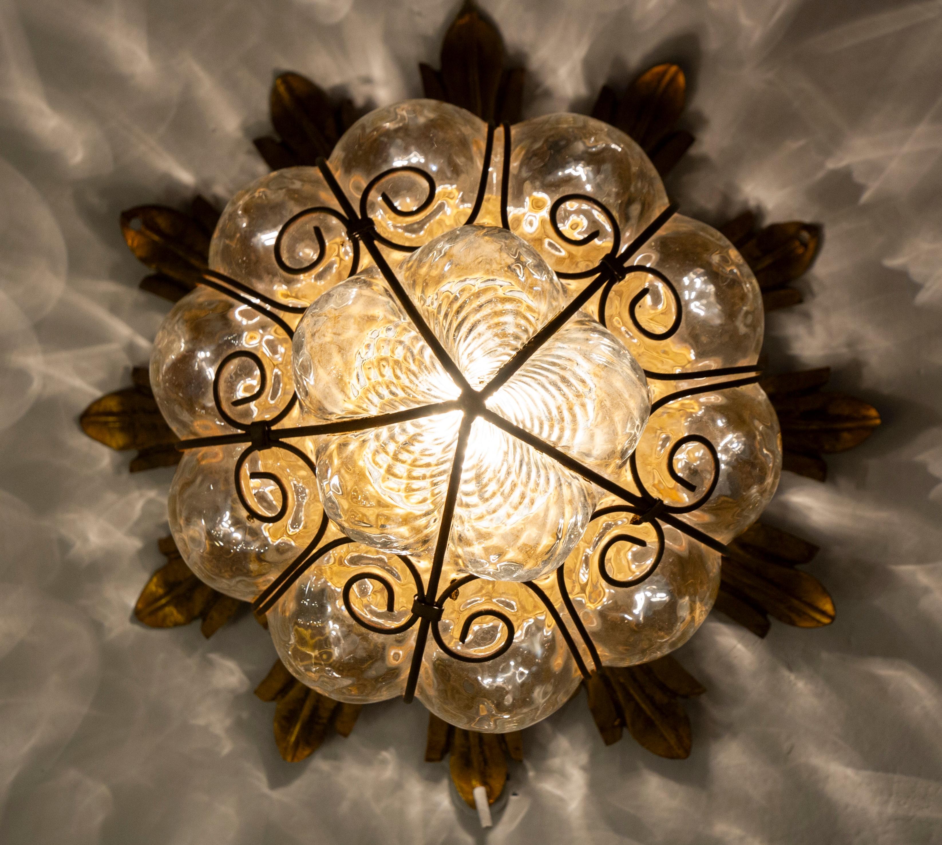 Set of Four Amazing Venetian Ceiling Lights in Murano Glass, 1950s For Sale 3