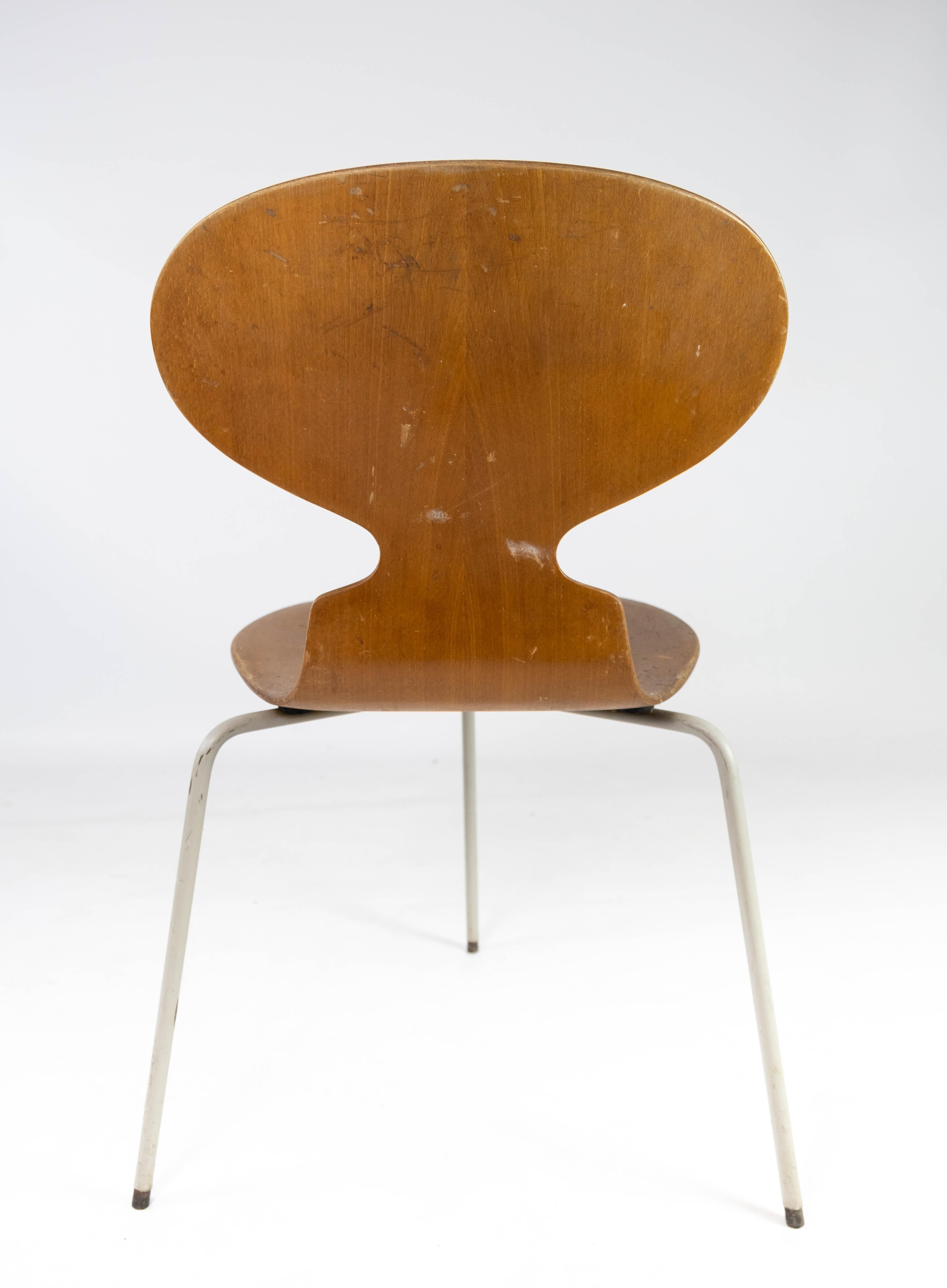 Set of Four Ant Chairs, Model 3101, in Light Wood, by Arne Jacobsen, 1950s For Sale 9