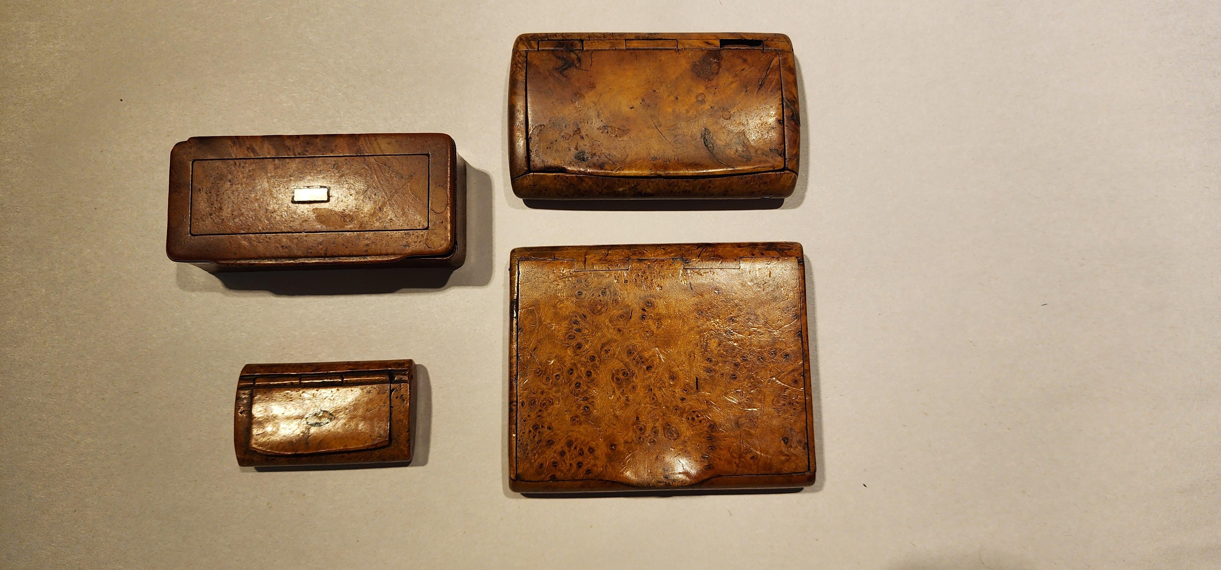 Juego de cuatro cajas antiguas buriladas 2