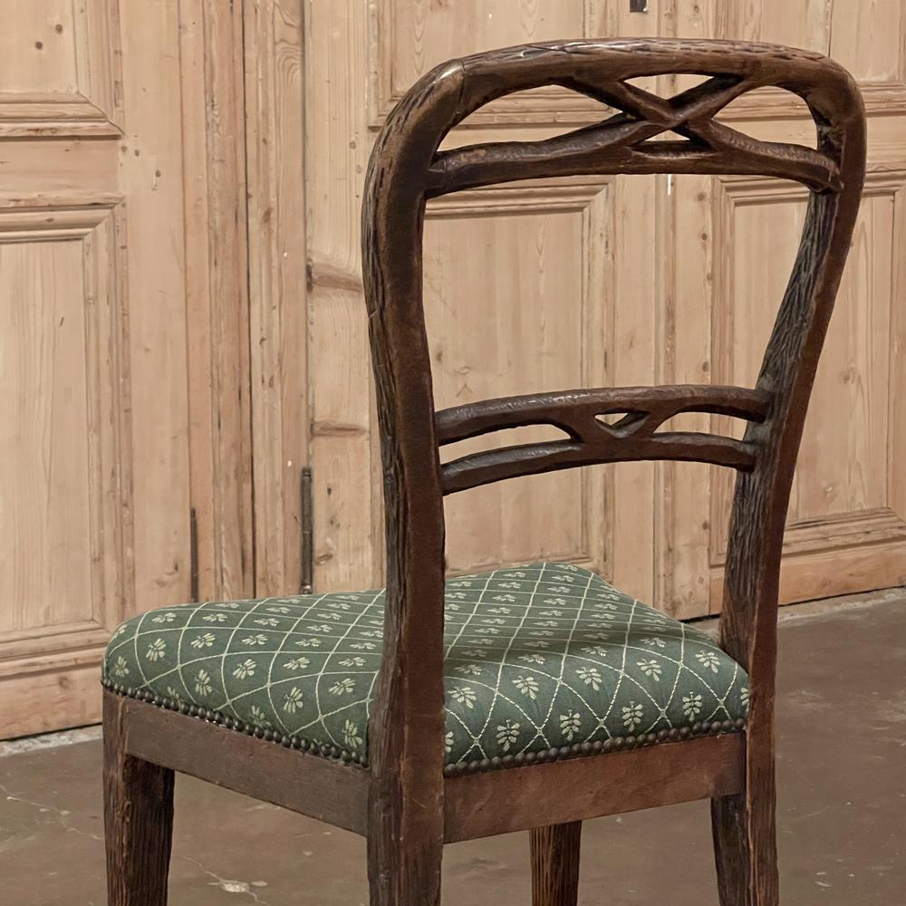 Ensemble de quatre chaises anciennes par Horrix en vente 8