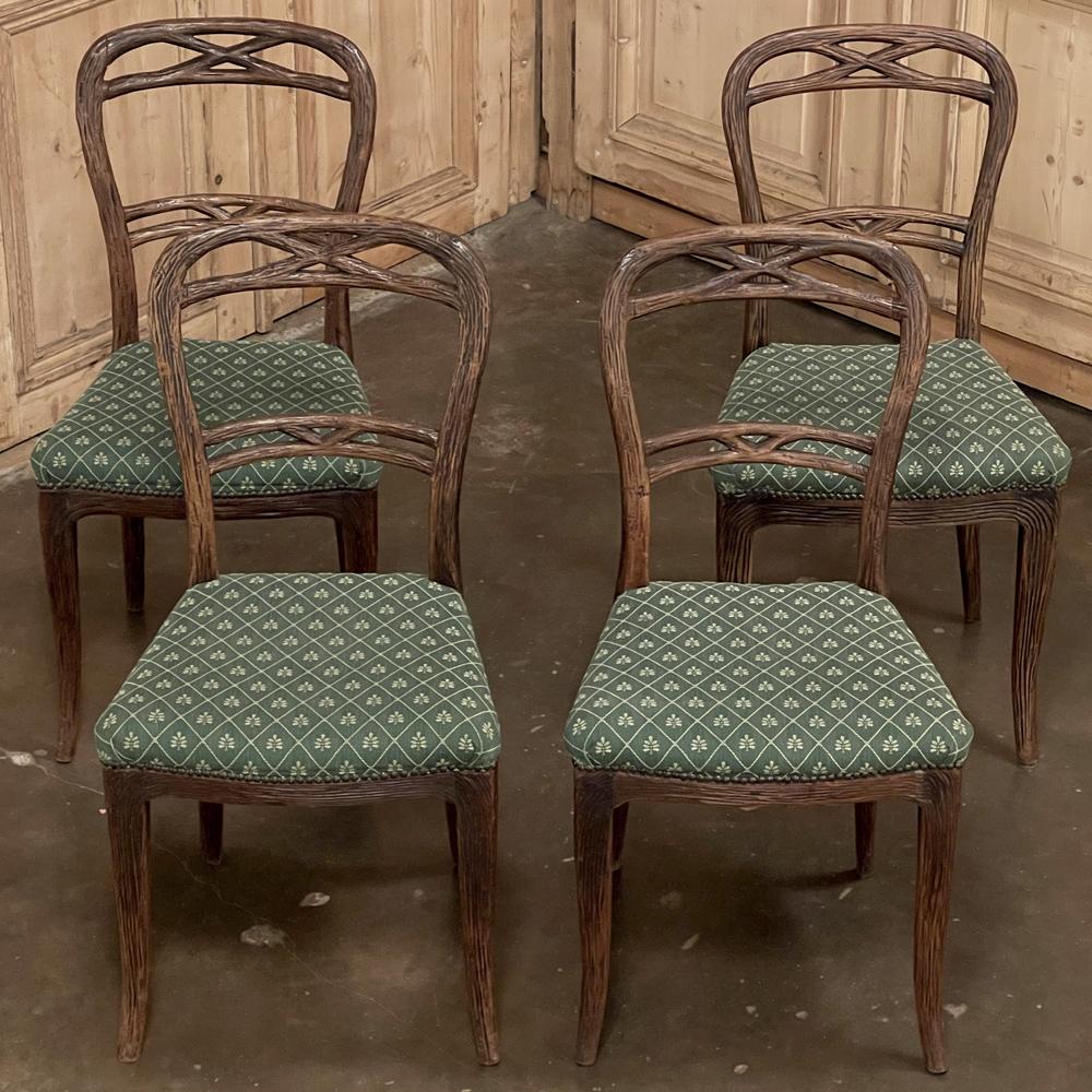 20ième siècle Ensemble de quatre chaises anciennes par Horrix en vente