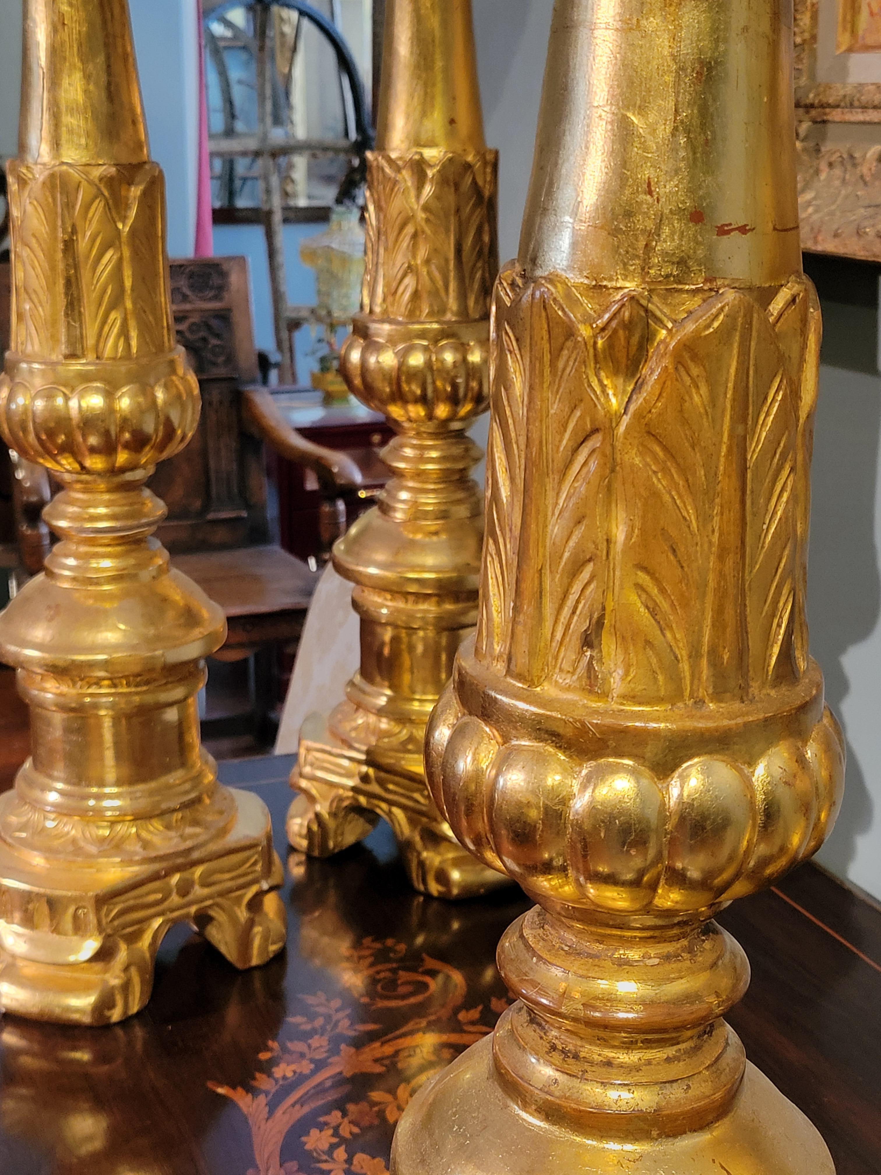 Set of Four Antique French Carved Giltwood Cathedral Candlesticks, Circa 1860. For Sale 6