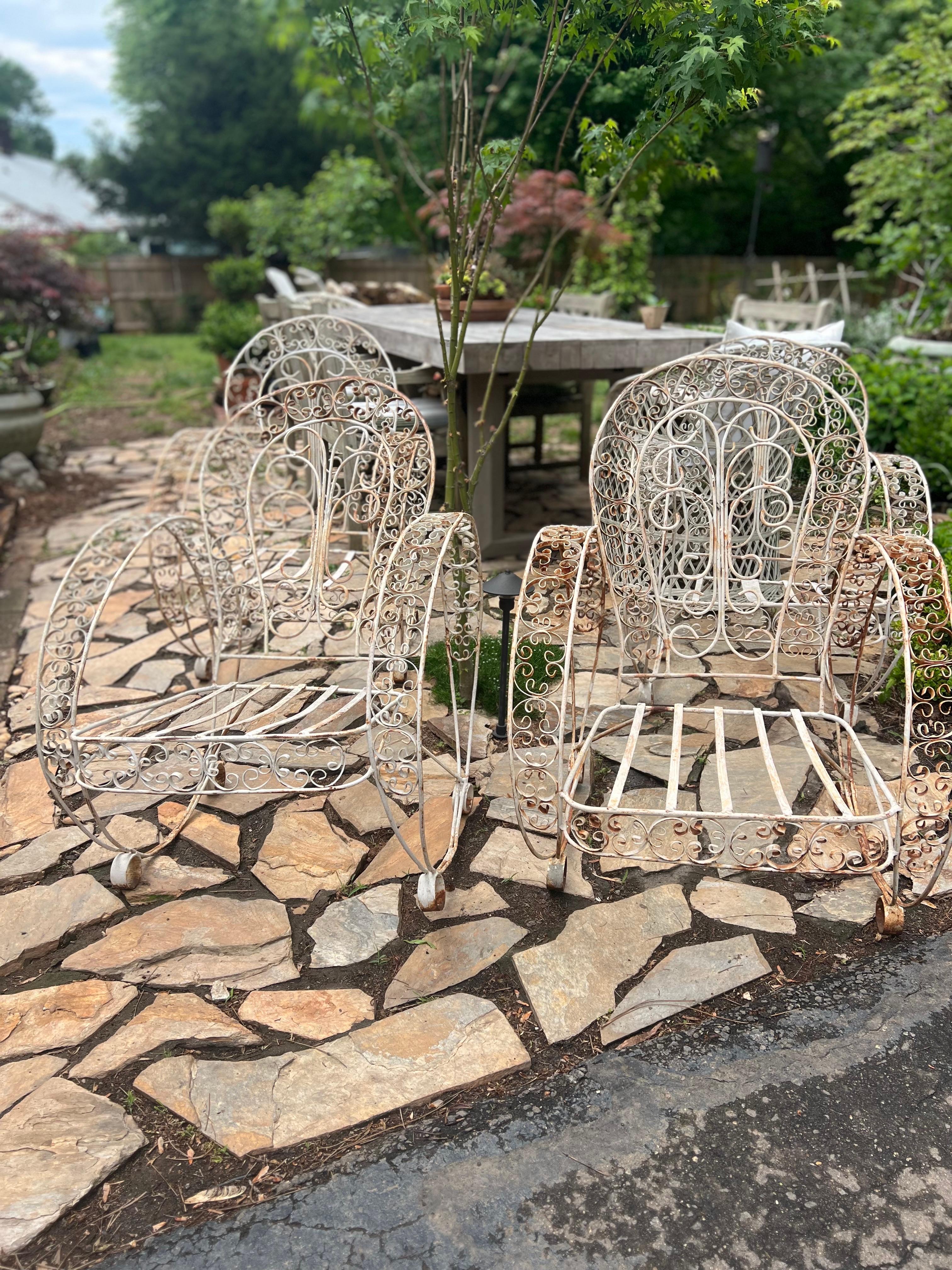 Set of Four Antique French Wrought Iron Garden Chairs  Jean-Charles Moreau style In Fair Condition For Sale In Los Angeles, CA
