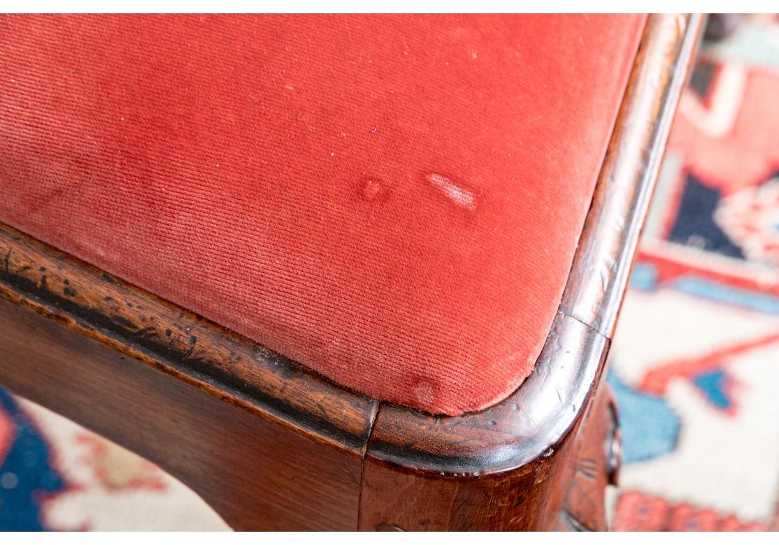 Ensemble de quatre cadres de chaises de salle à manger anciennes de style George III en vente 4