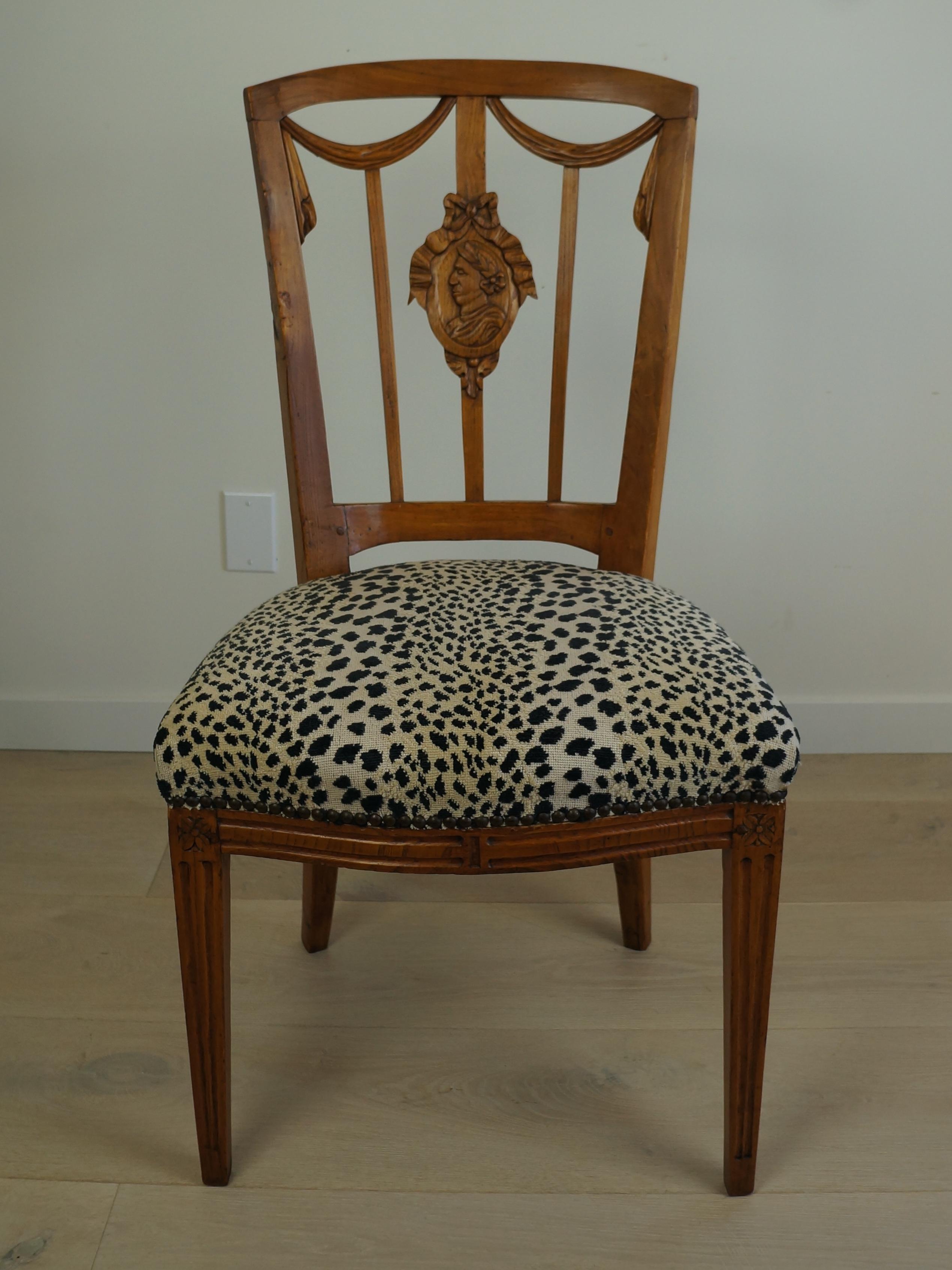 Olandese Set di quattro sedie antiche Luigi XVI - CIRCA 1790, olmo, grazia neoclassica! in vendita