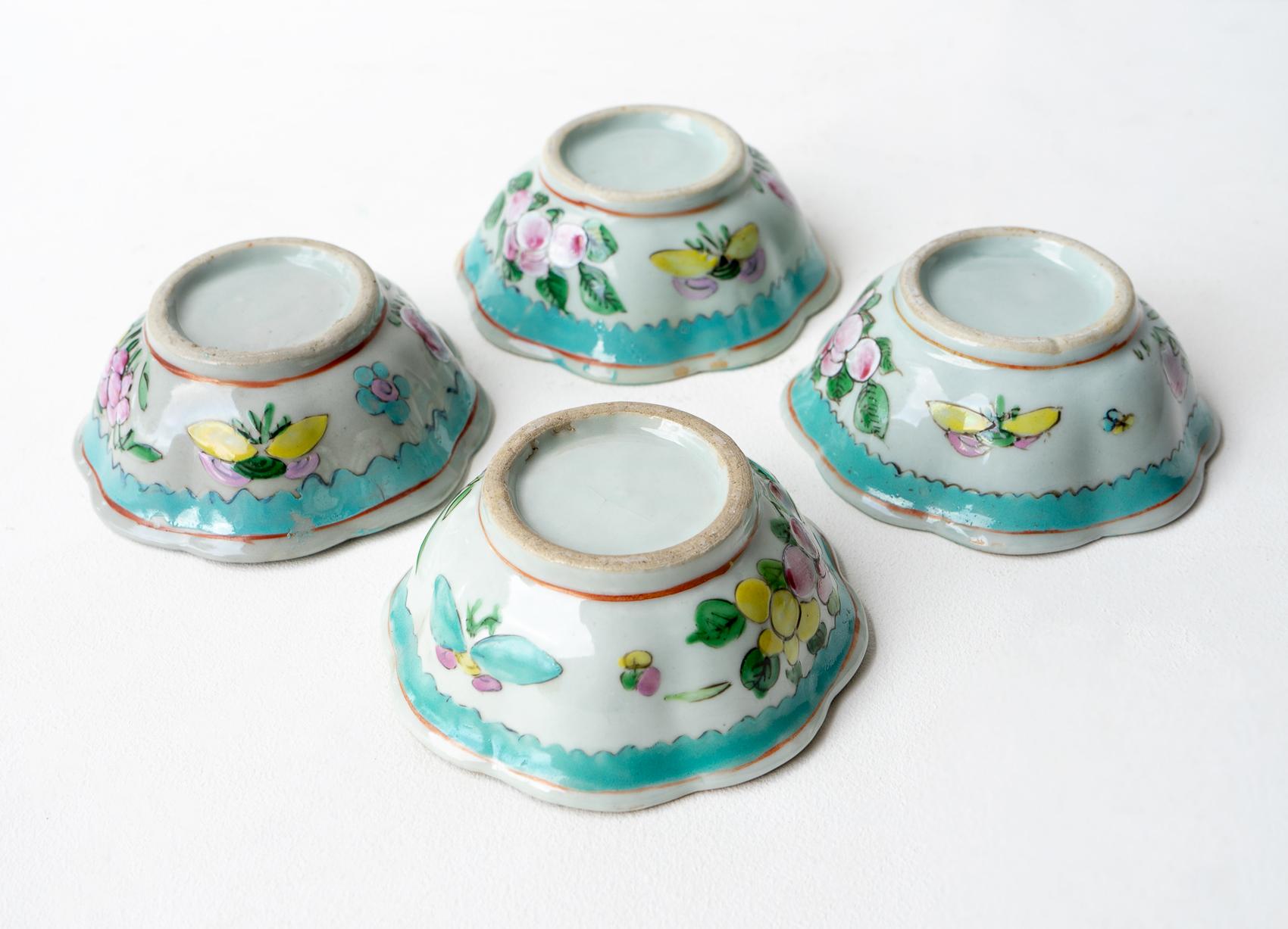 Set Of Four Antique Qing Dynasty Turquoise Glaze Chinese Porcelain  For Sale 4