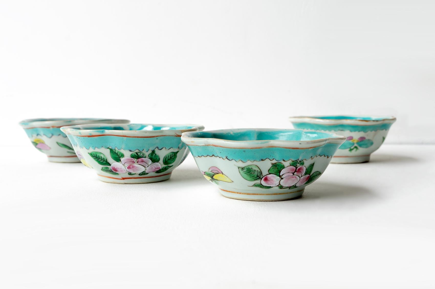 18th Century and Earlier Set Of Four Antique Qing Dynasty Turquoise Glaze Chinese Porcelain  For Sale