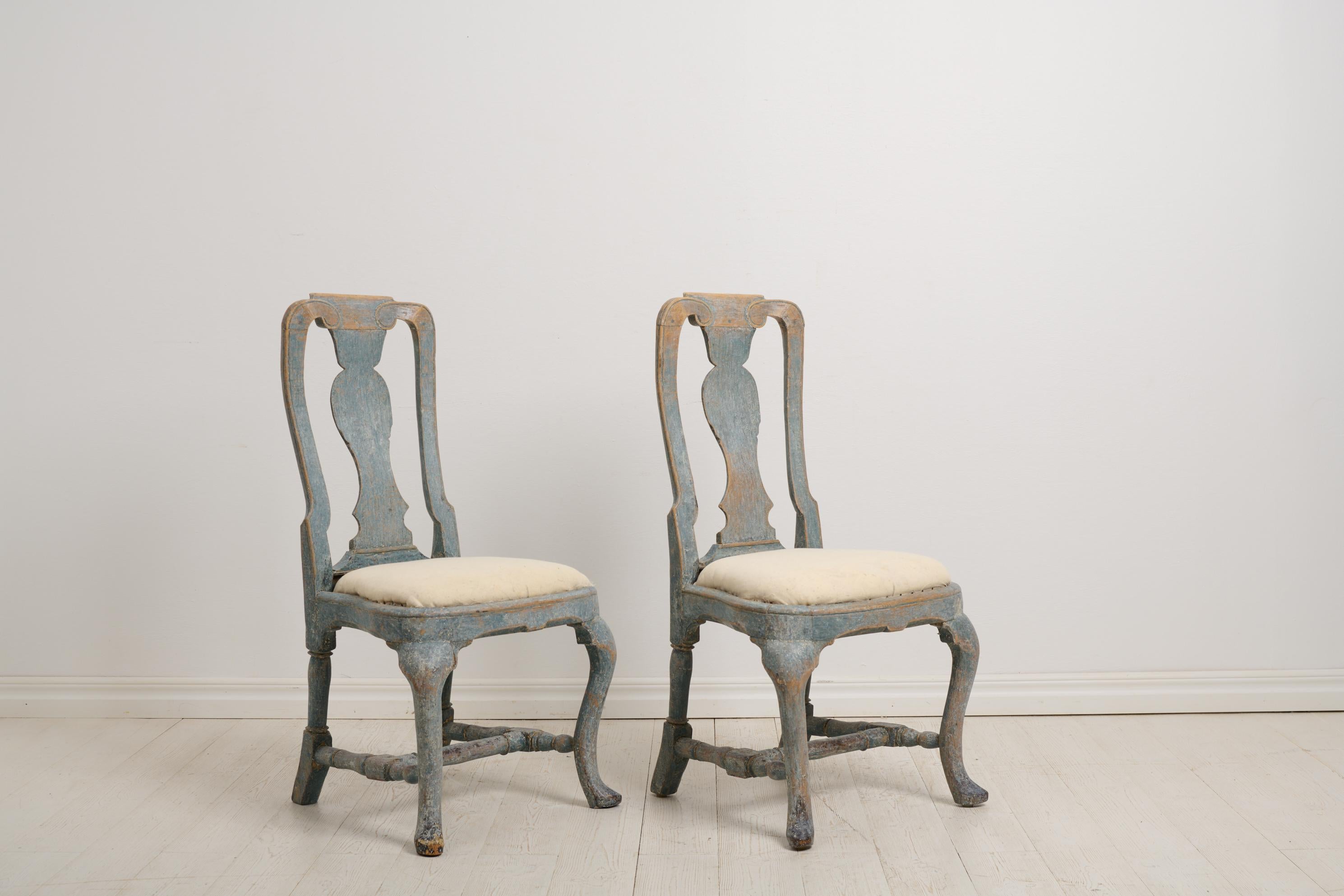 Set of Four Antique Swedish Late-Baroque Chairs with Original Paint and Patina For Sale 1