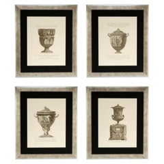 Conjunto de cuatro láminas artísticas de urnas antiguas, obra de Giovanni Battista Piranesi, en plata