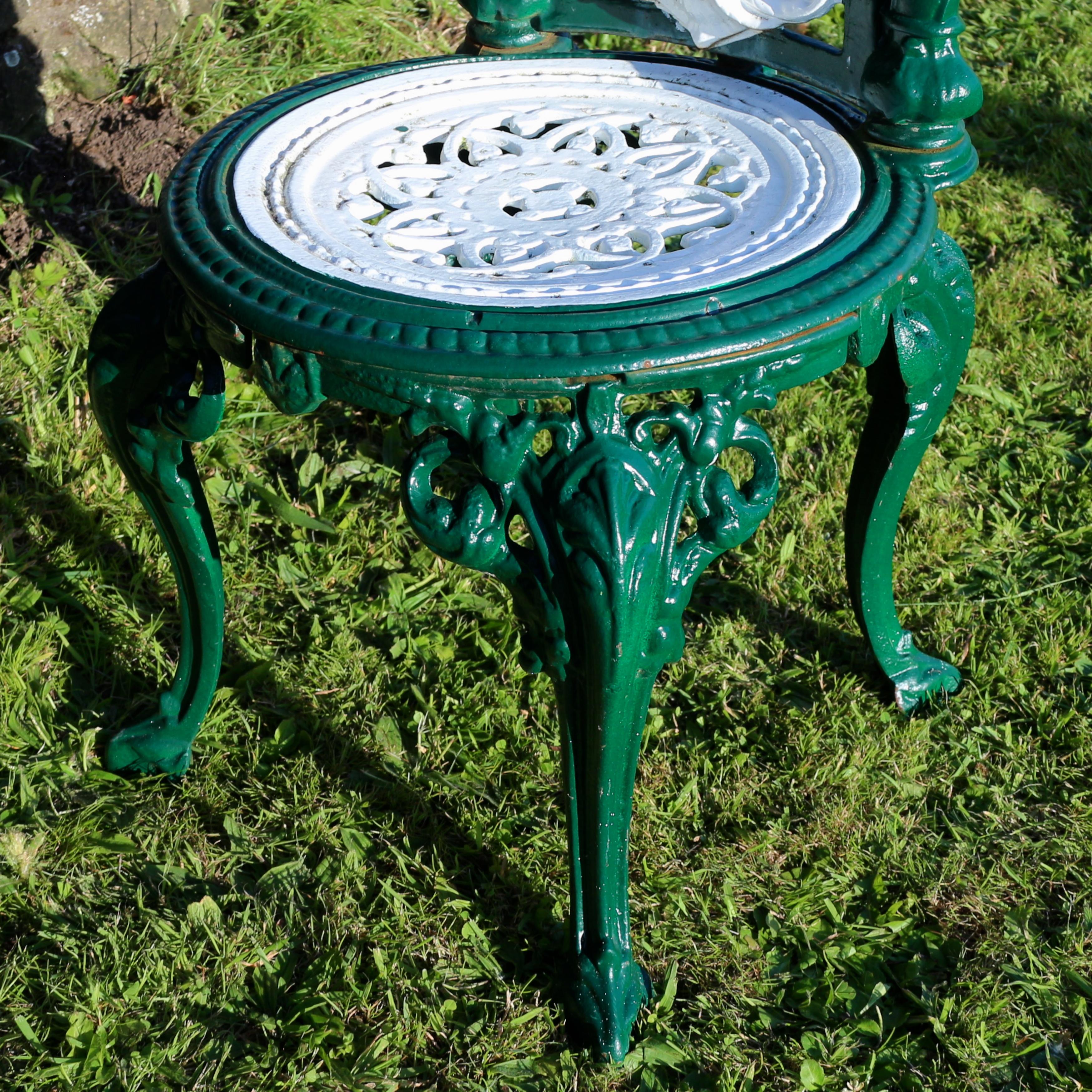 Set of four Antique Victorian Cast Iron Garden or Conservatory Chairs For Sale 9