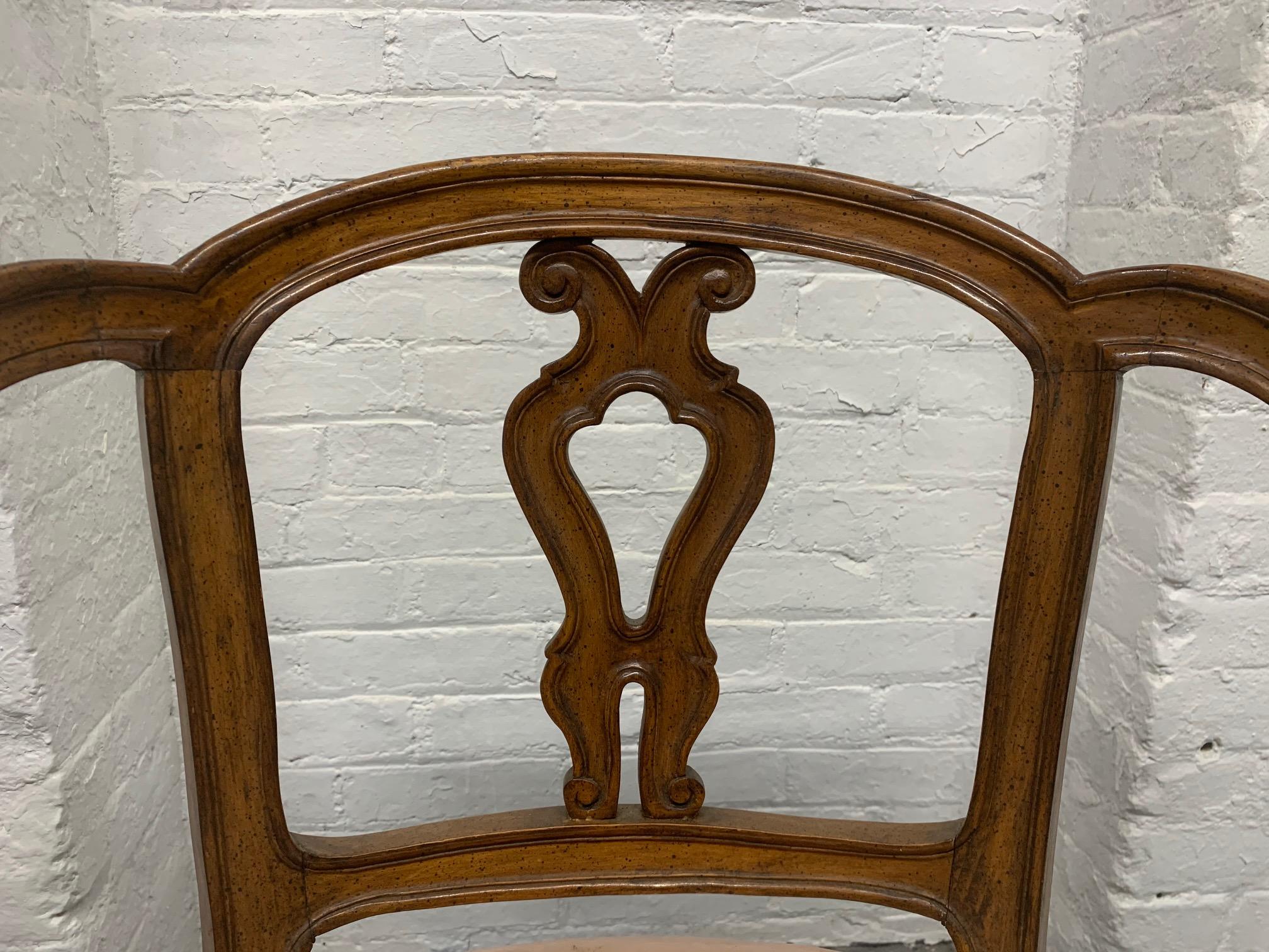 Set of Four Antique Walnut Dining Chairs For Sale 1