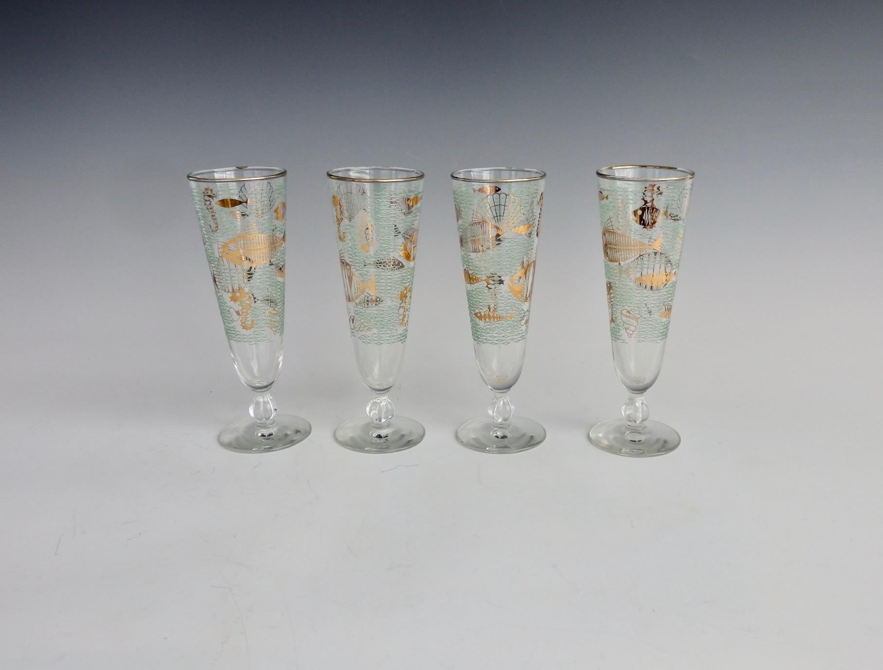 Set of Four Aquatic Theme Fish and Seahorse Aqua Gold Pilsner Glasses For Sale 1