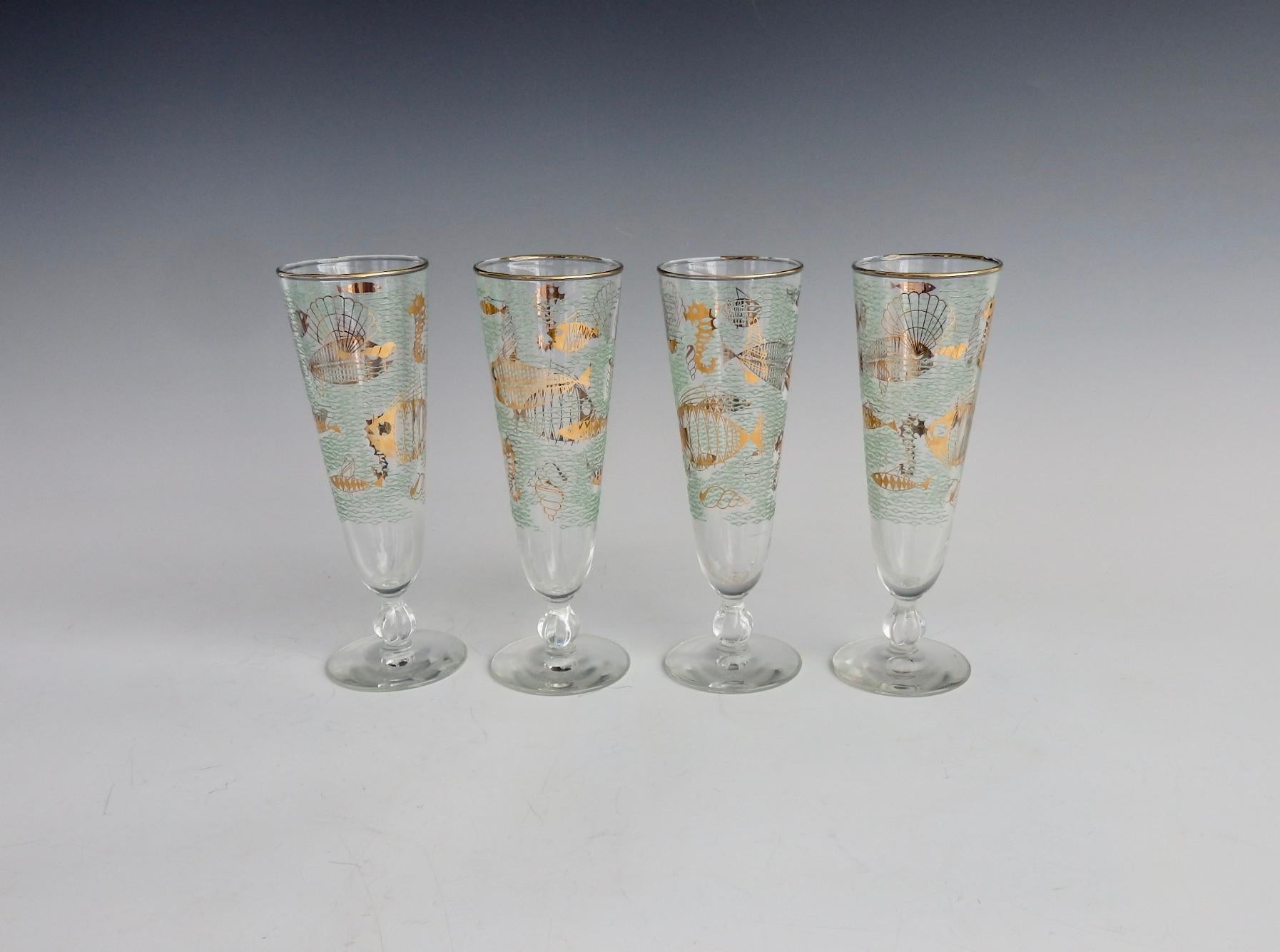 Mid-Century Modern Set of Four Aquatic Theme Fish and Seahorse Aqua Gold Pilsner Glasses For Sale