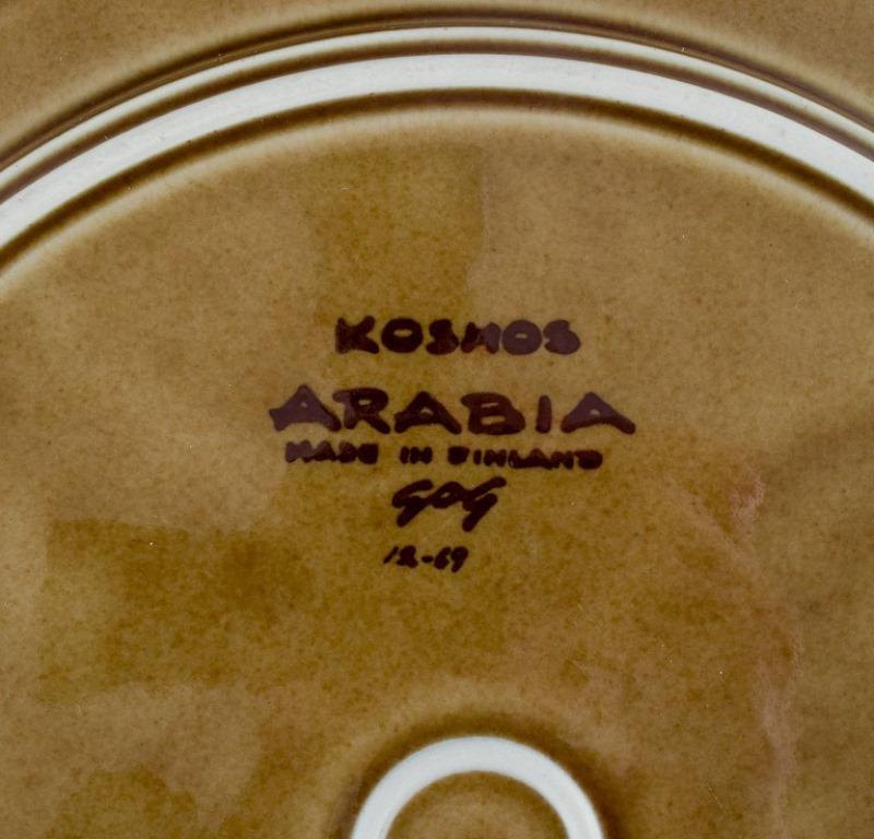 Ensemble de quatre assiettes à dîner Arabia Kosmos en grès, 1970 Excellent état - En vente à Copenhagen, DK