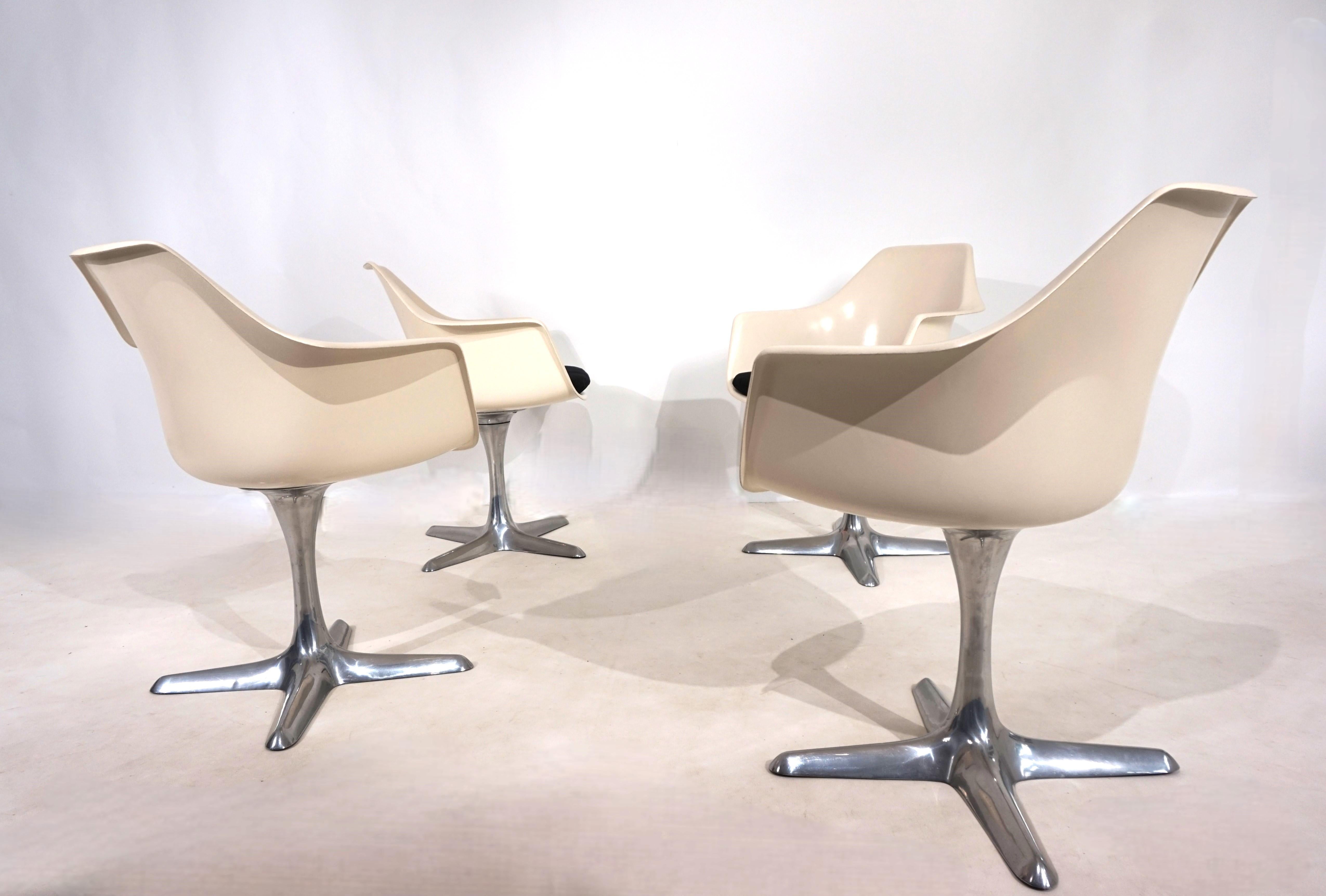 Mid-Century Modern Set of four Arkana 116 dining chairs by Maurice Burke, 1960 en vente
