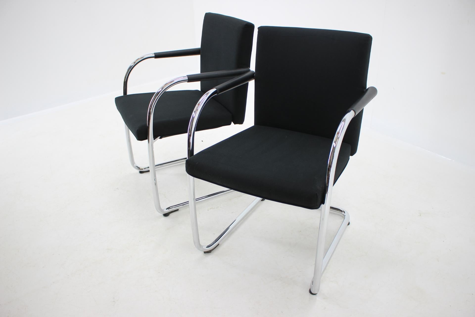 Set of Four Armchairs design Antonio Citterio & Glen Oliver Löw, Vitra, 1990s For Sale 3