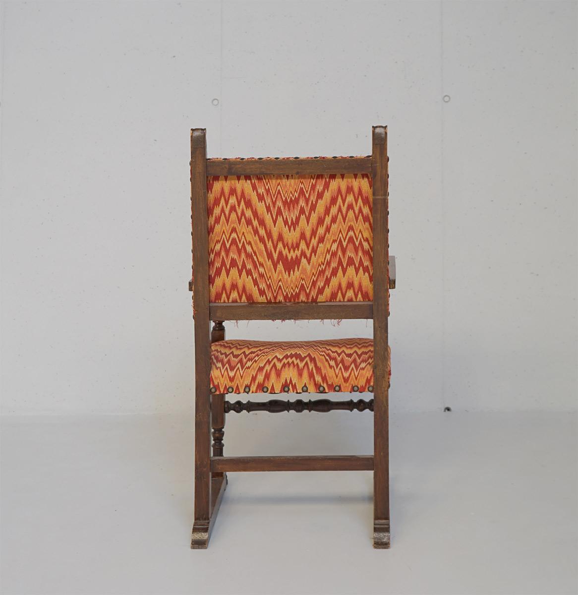 Européen Ensemble de quatre fauteuils de la fin de l'ère 1800 en vente