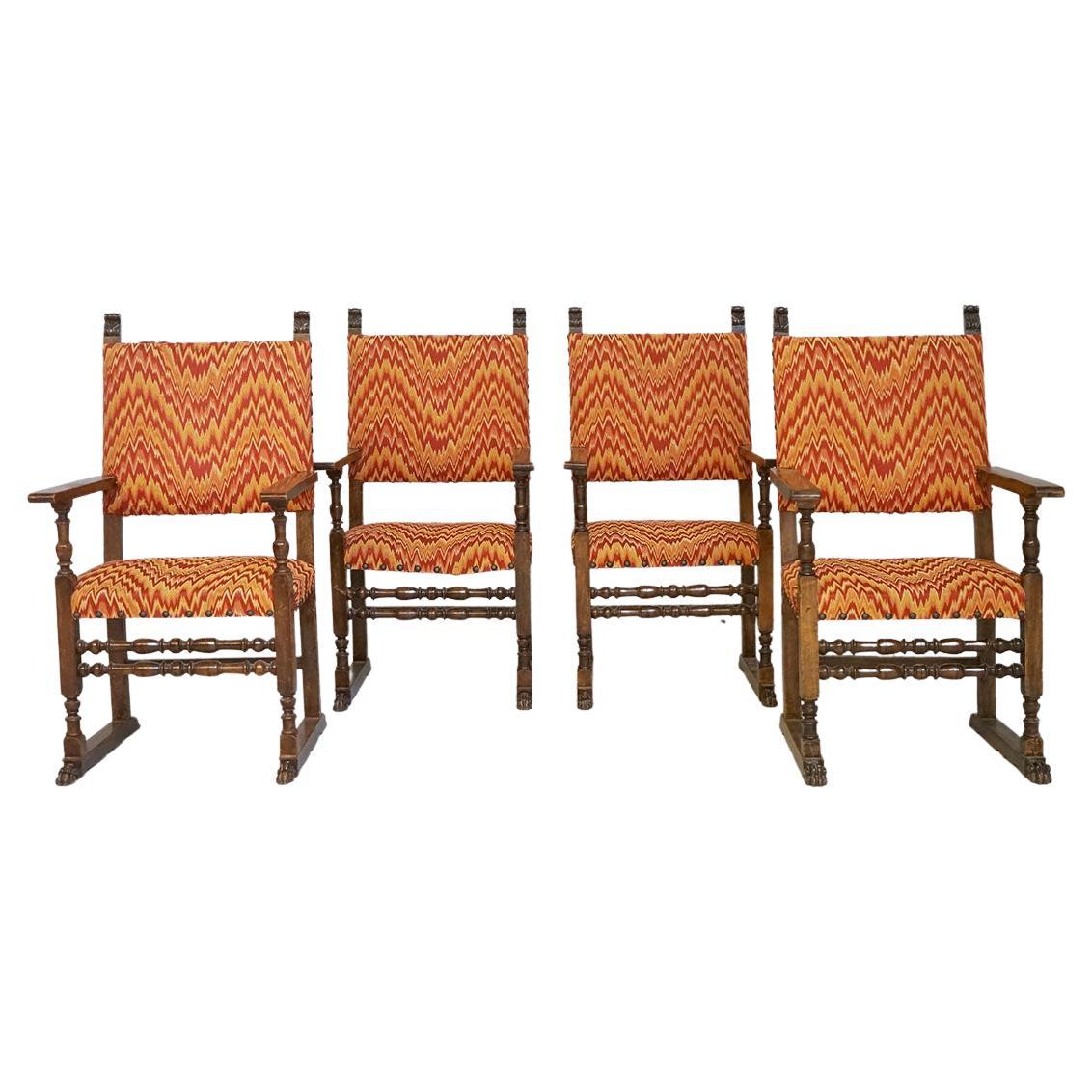 Ensemble de quatre fauteuils de la fin de l'ère 1800 en vente
