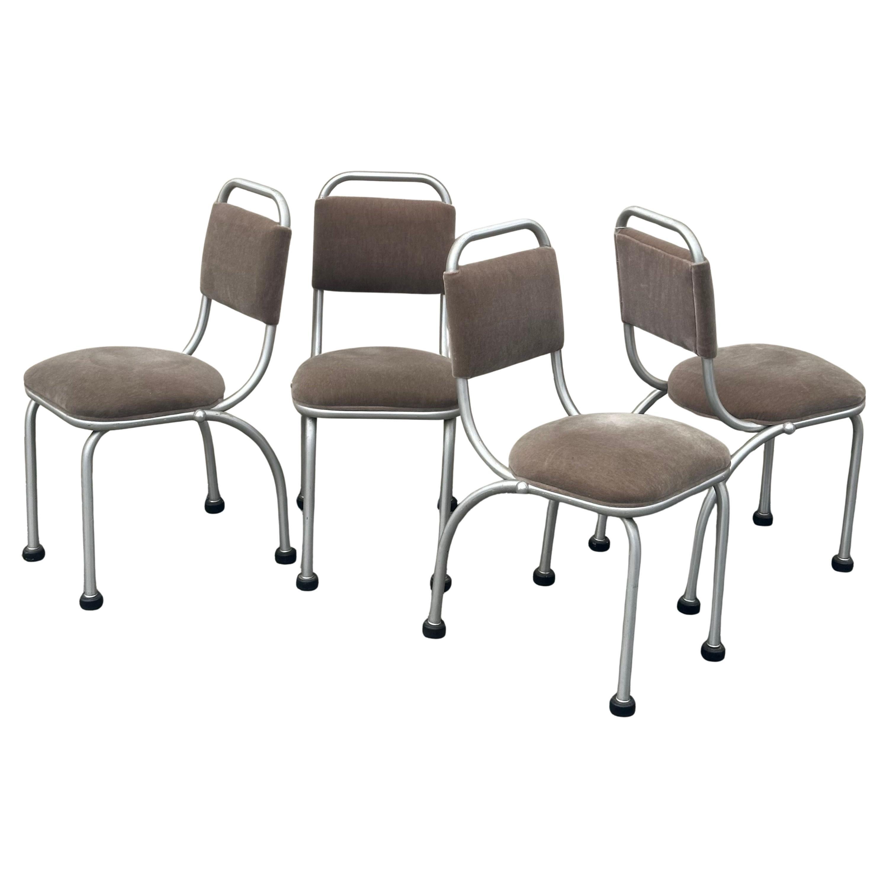 Set di quattro sedie da pranzo Art Deco in alluminio e mohair di Warren McArthur - Rare in vendita