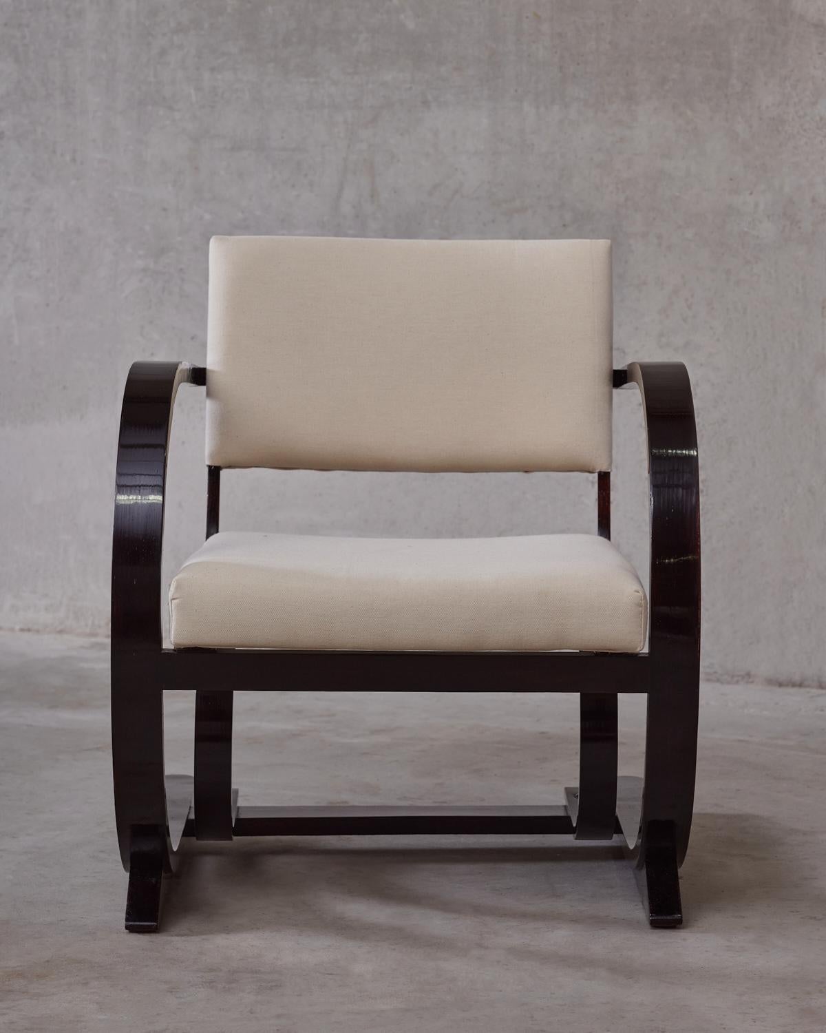 Milieu du XXe siècle Ensemble de quatre chaises longues Art Déco en bois cintré par Bas Van Pelt, Pays-Bas en vente
