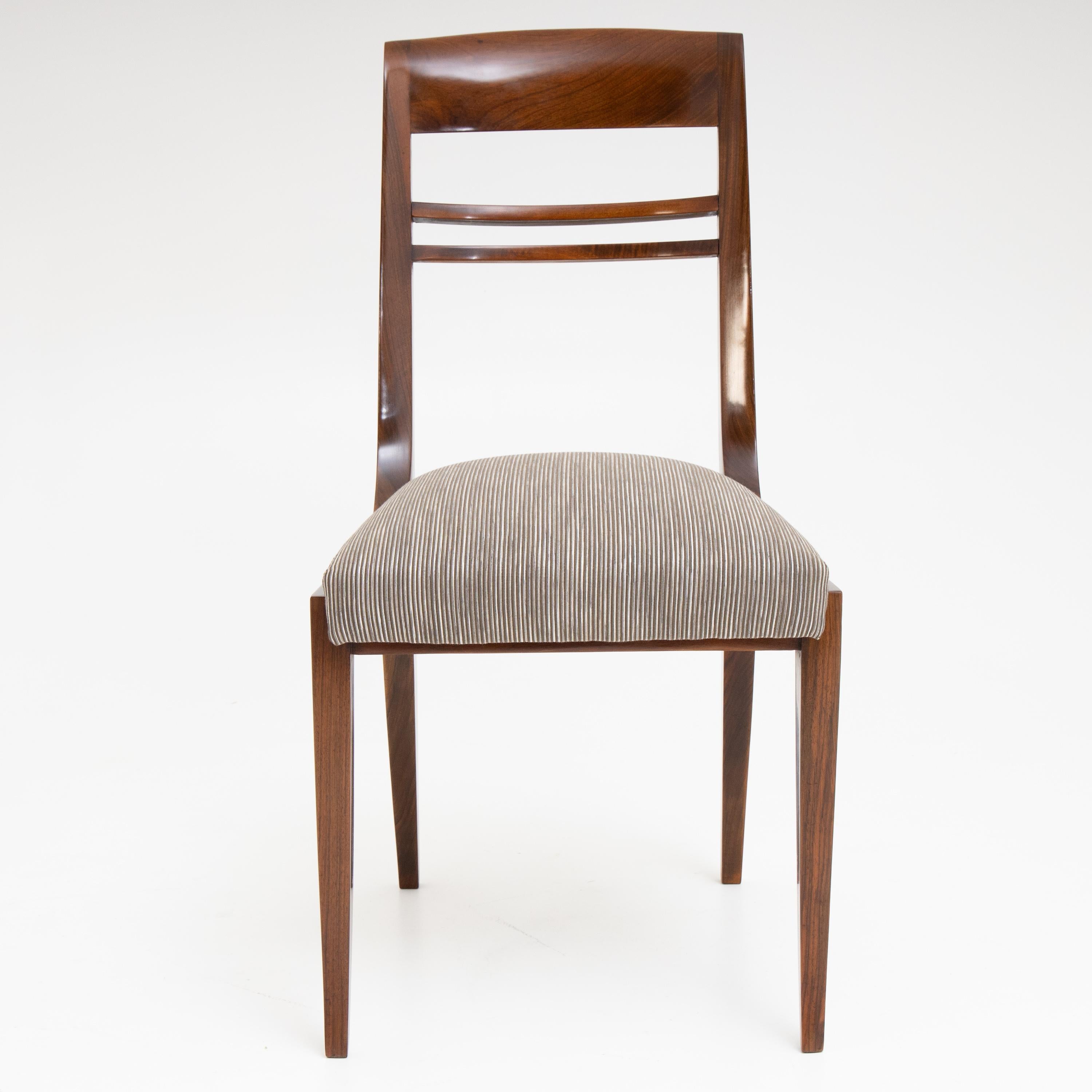 Français Ensemble de quatre chaises Art Déco, probablement France, vers 1920