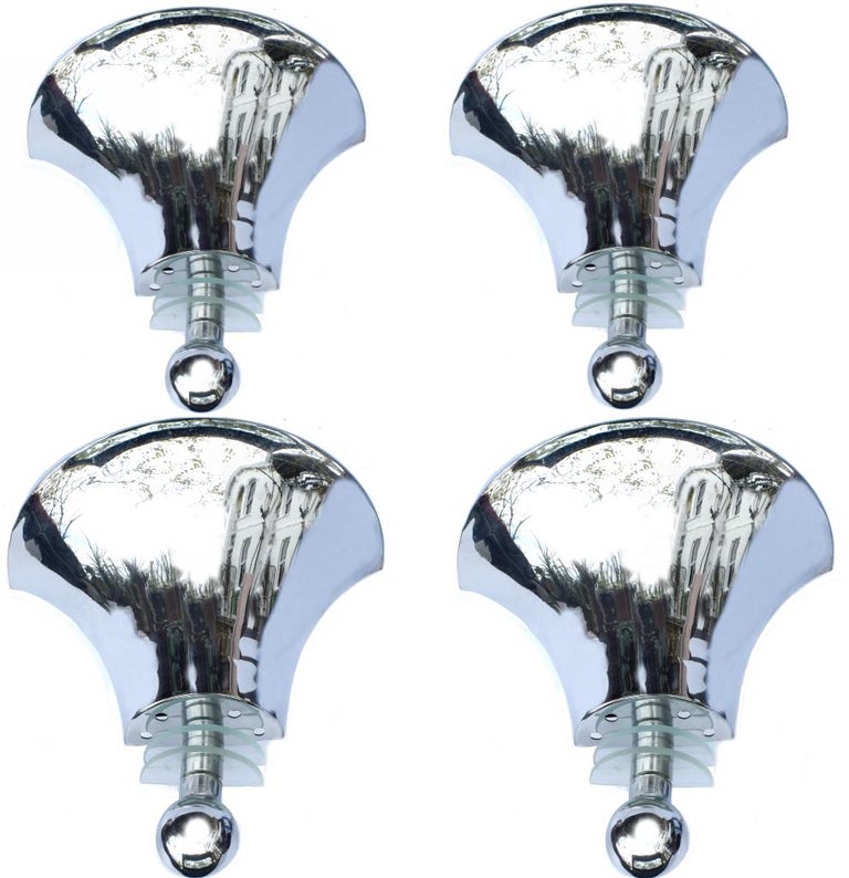 Set of Four Art Deco Chrome & Glass Trumpet Sconce Wall Lights For Sale 5