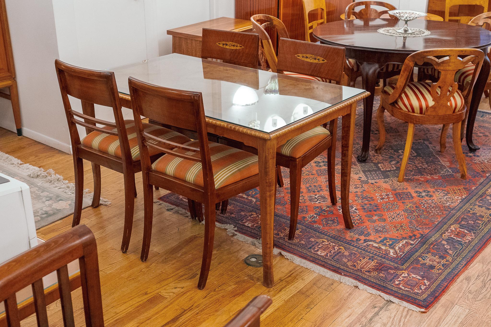 Ensemble de quatre chaises d'appoint Art déco en vente 3