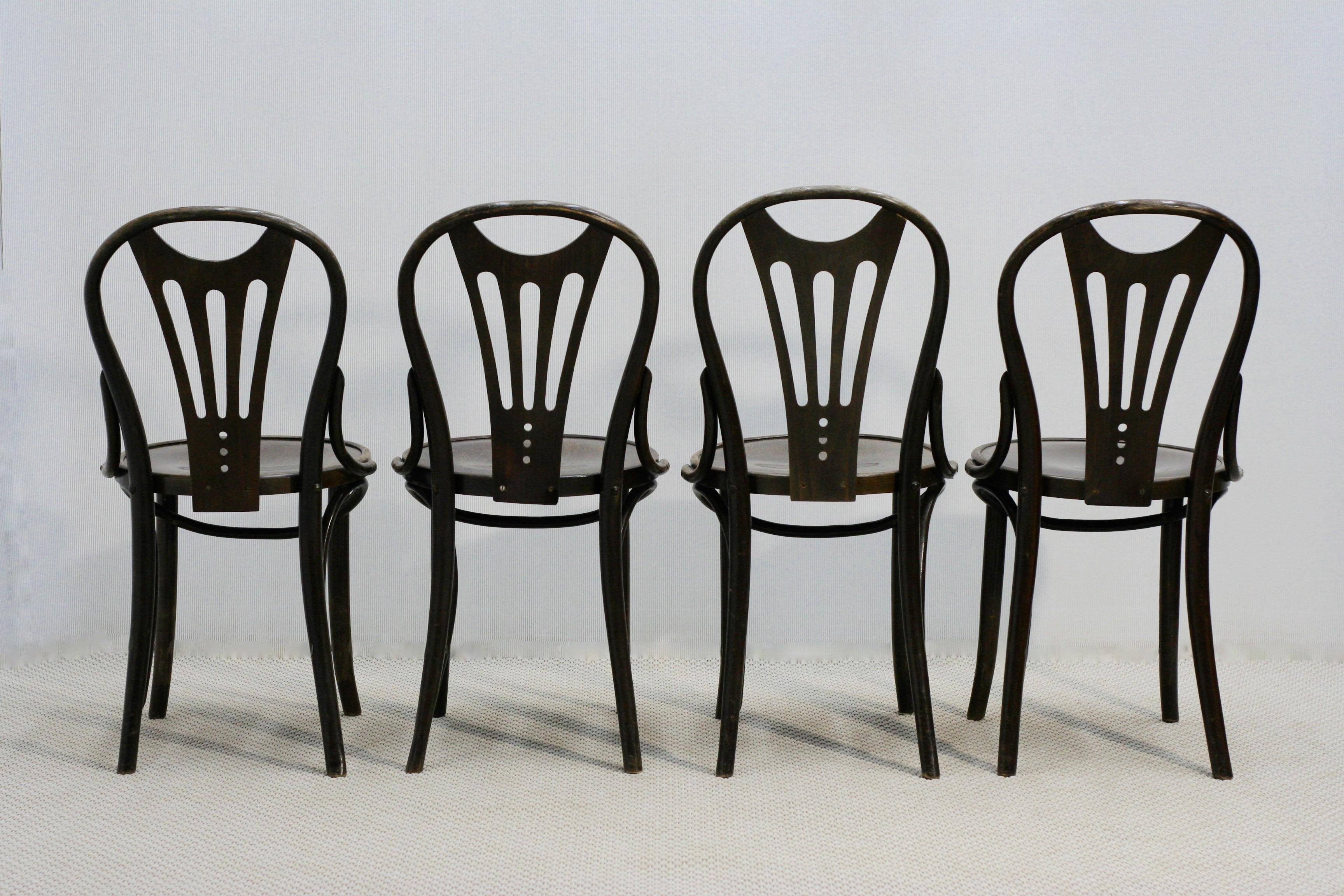 All the chairs are in good vintage condition, they are stabile, have no structure damages. Never been restored! It's a chance to have fully original bentwood chairs.
Marked-Made in Romania.