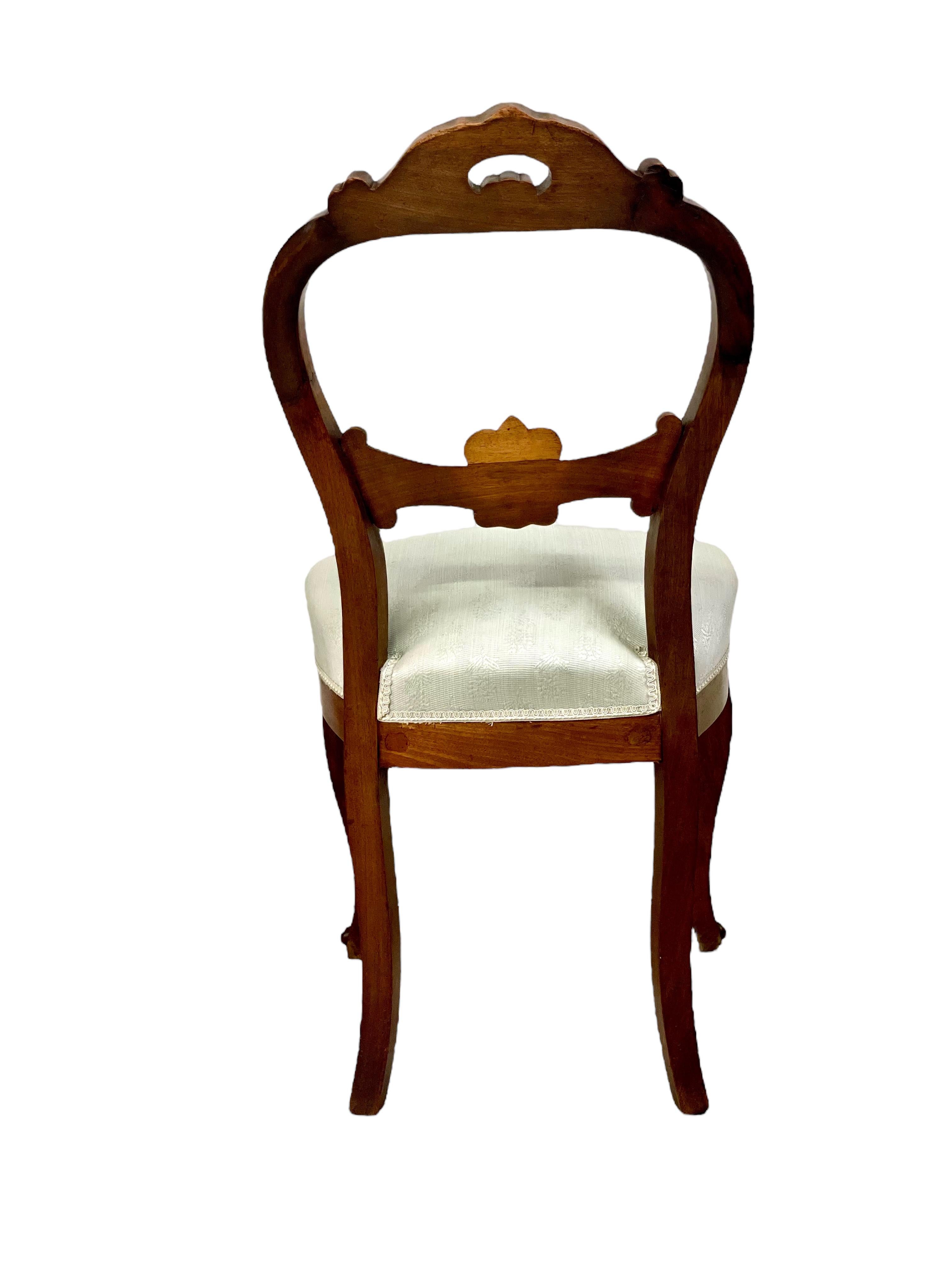 French Set of Four Balloon-Back Napoleon III Dining Chairs For Sale