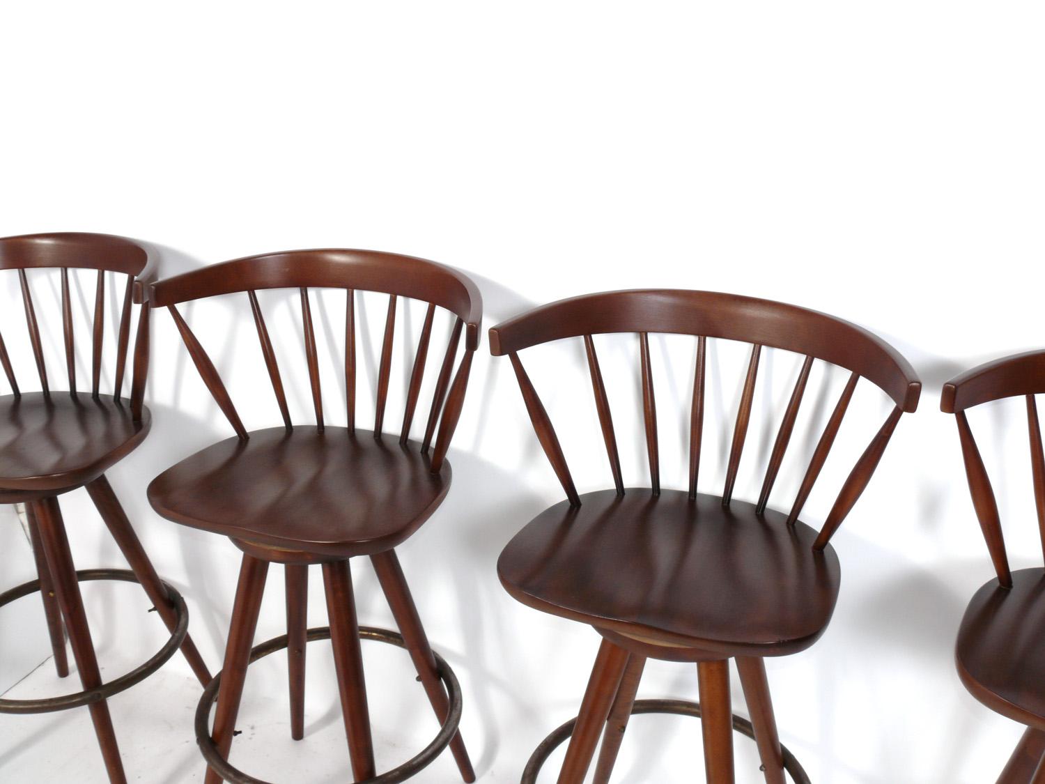 Set of Four Bar Stools in the Manner of George Nakashima In Good Condition For Sale In Atlanta, GA