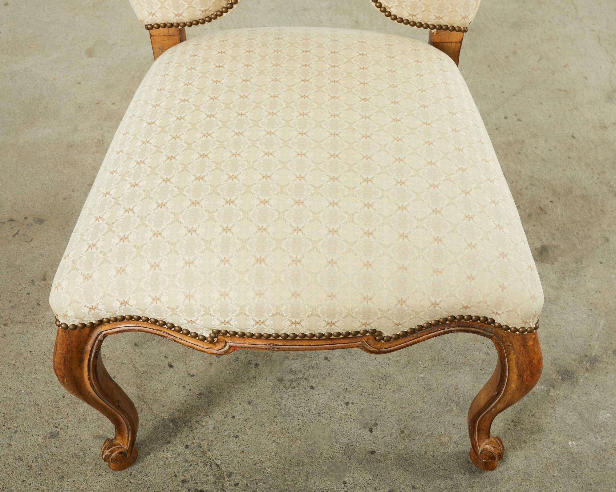 Ensemble de quatre chaises de salle à manger de style baroque par Kreiss Collection en vente 6