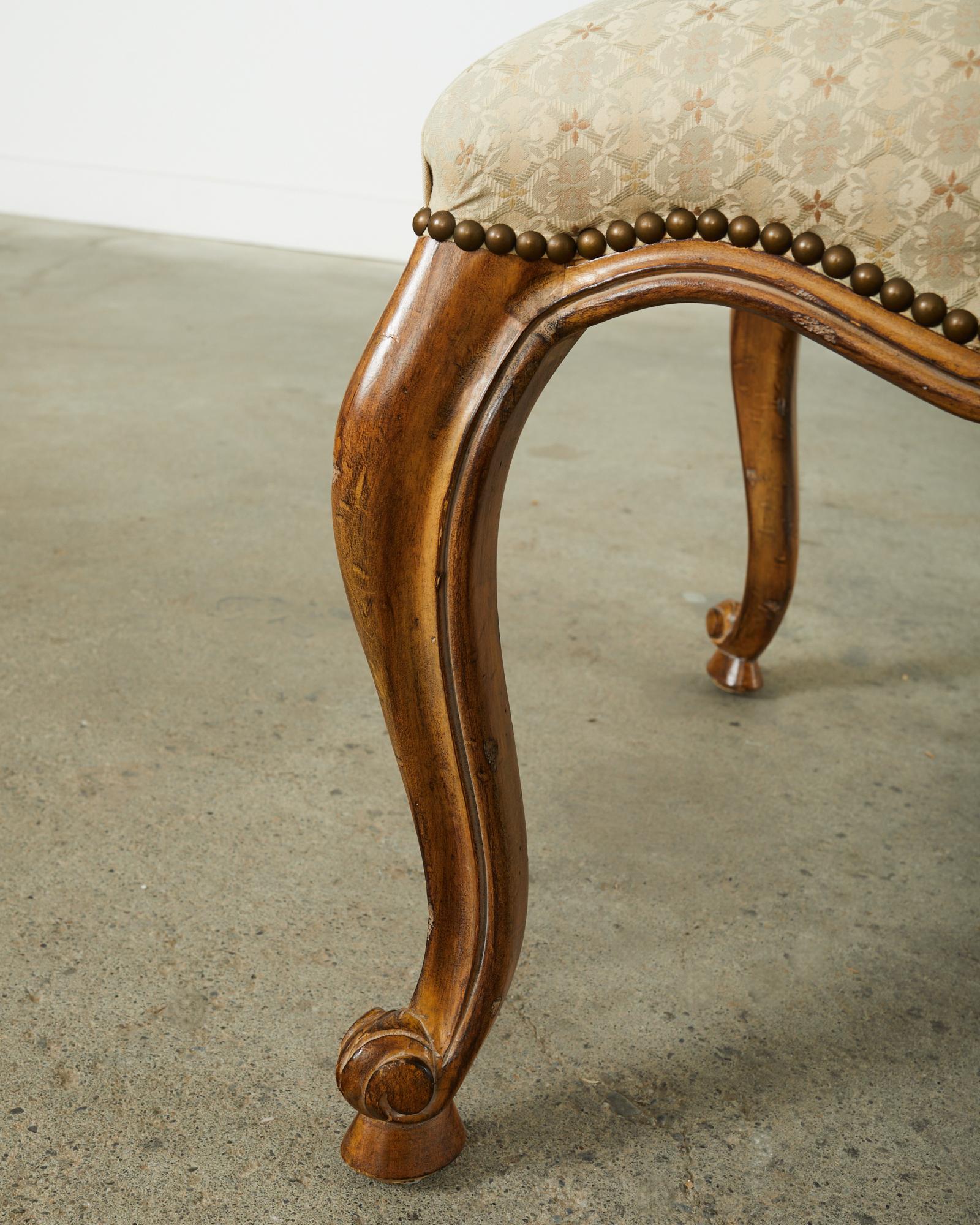 Ensemble de quatre chaises de salle à manger de style baroque par Kreiss Collection en vente 8
