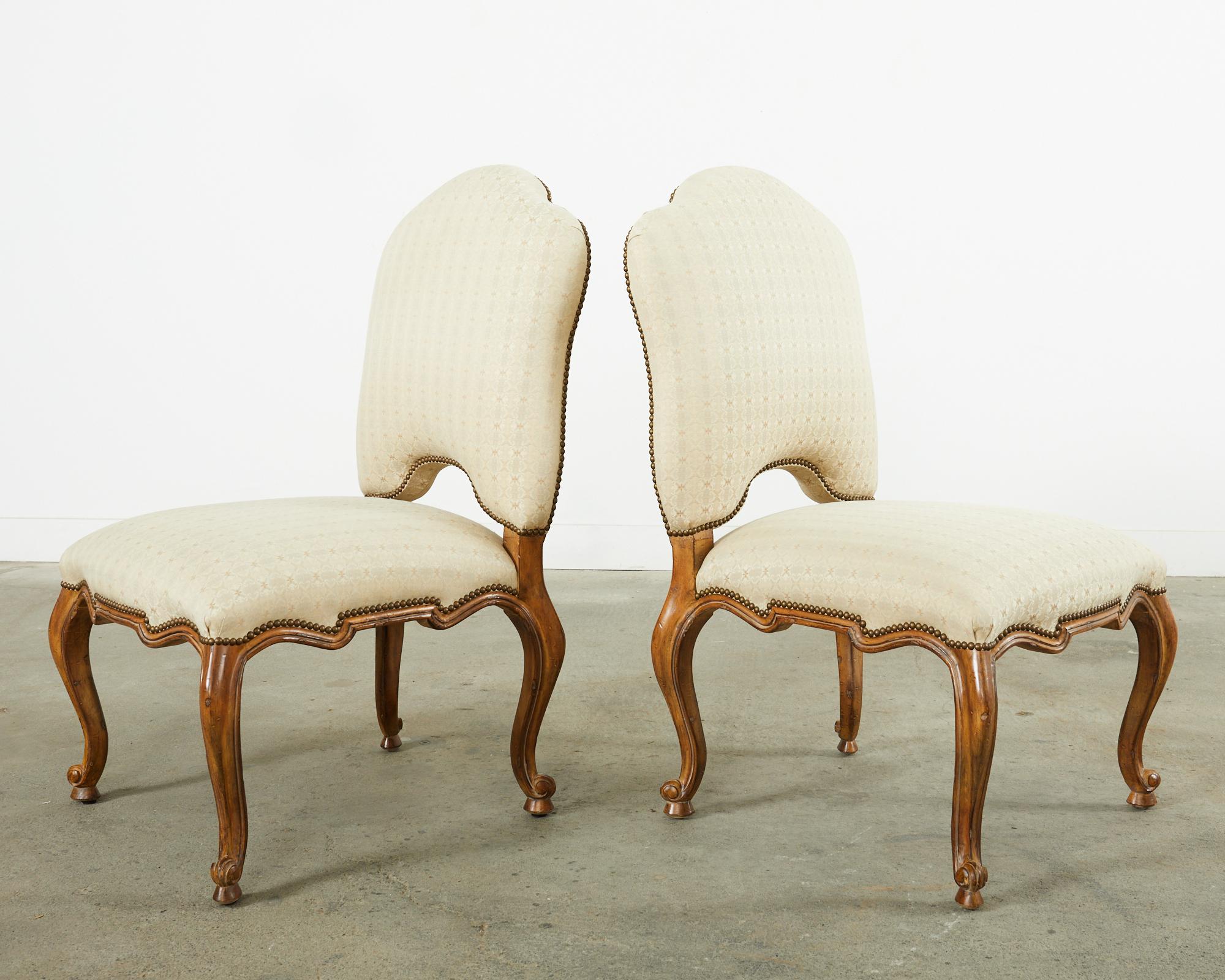 XXIe siècle et contemporain Ensemble de quatre chaises de salle à manger de style baroque par Kreiss Collection en vente