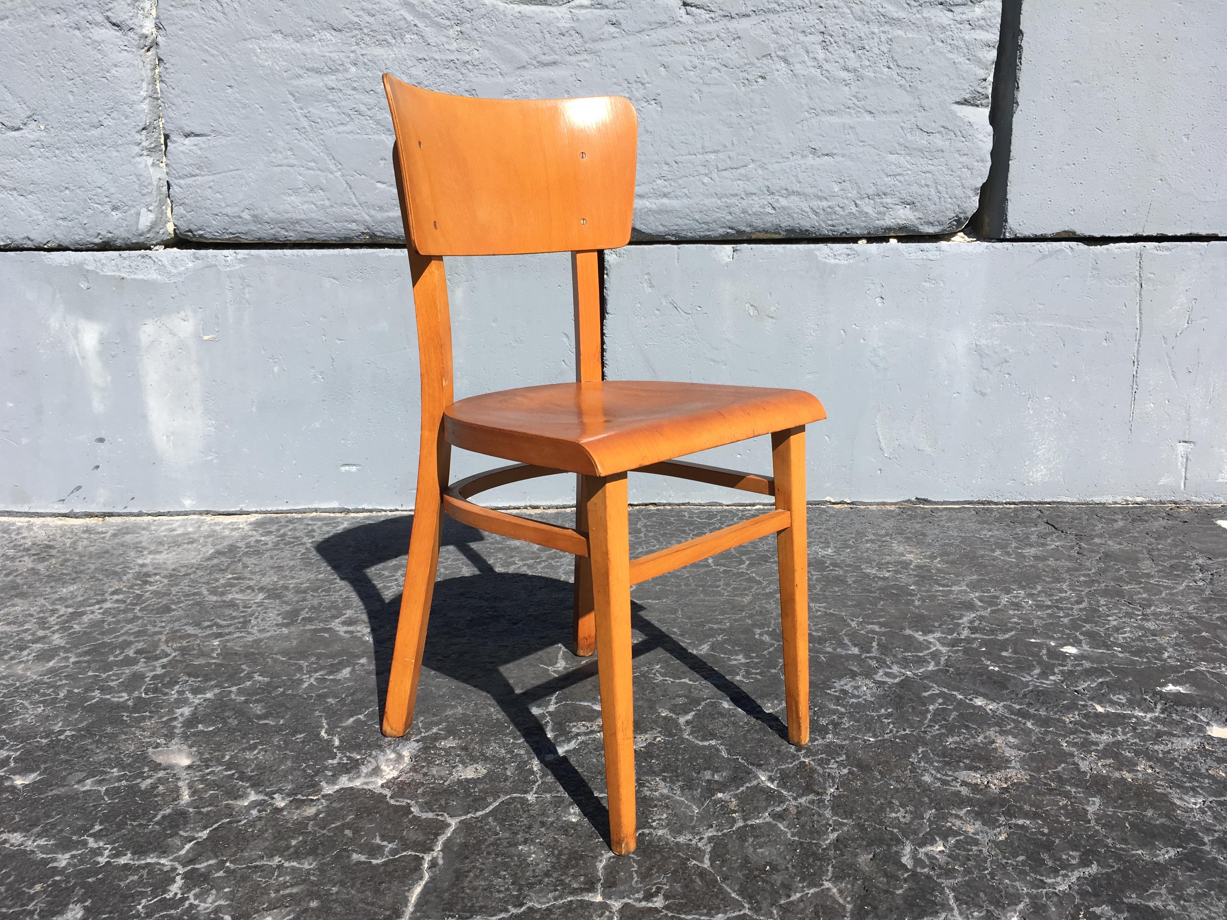Set of Four Beautiful Bentwood Kitchen Dining Chairs, 1950s For Sale 9