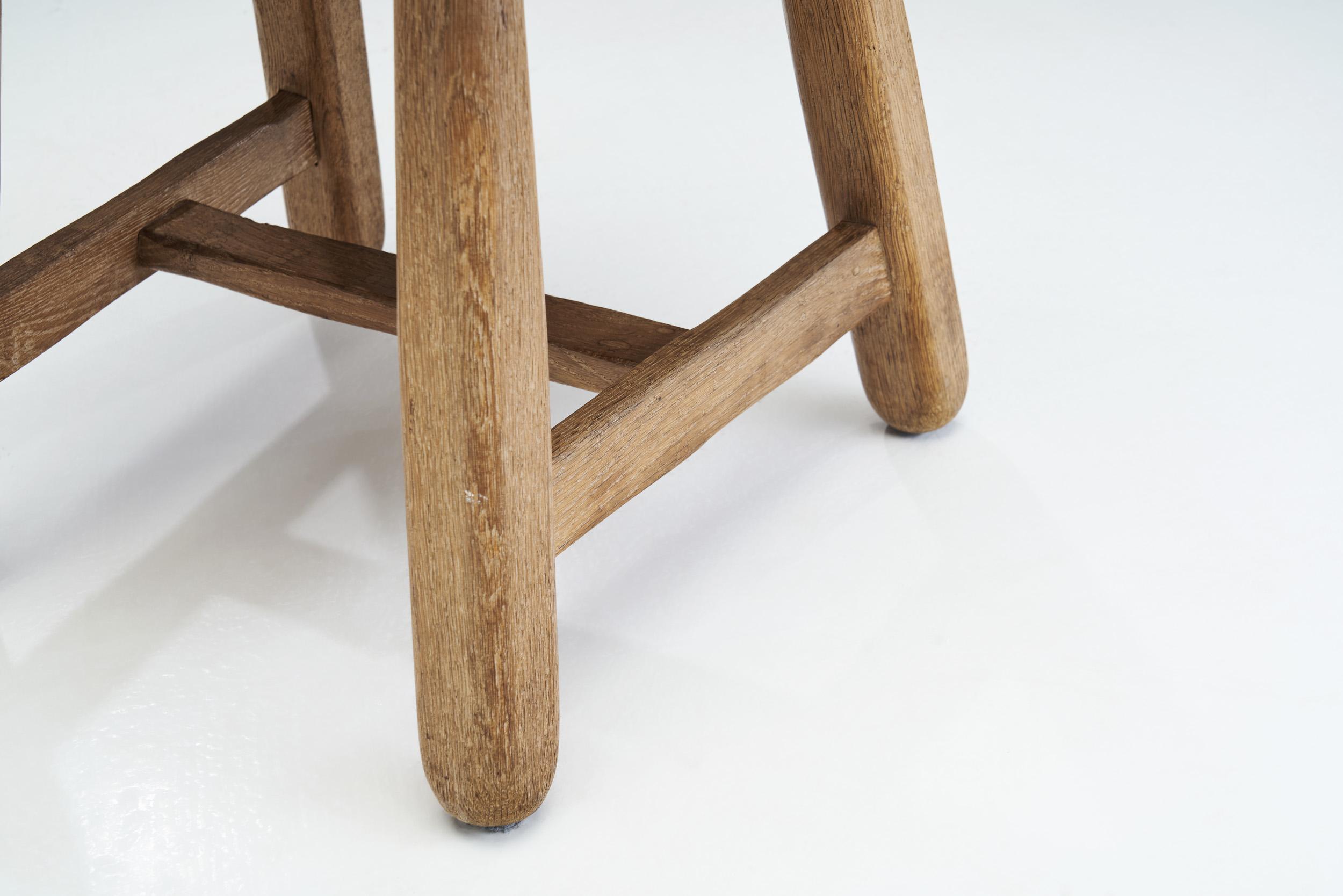 Set of Four Belgian Brutalist Oak Dining Chairs, Belgium 1970s For Sale 8