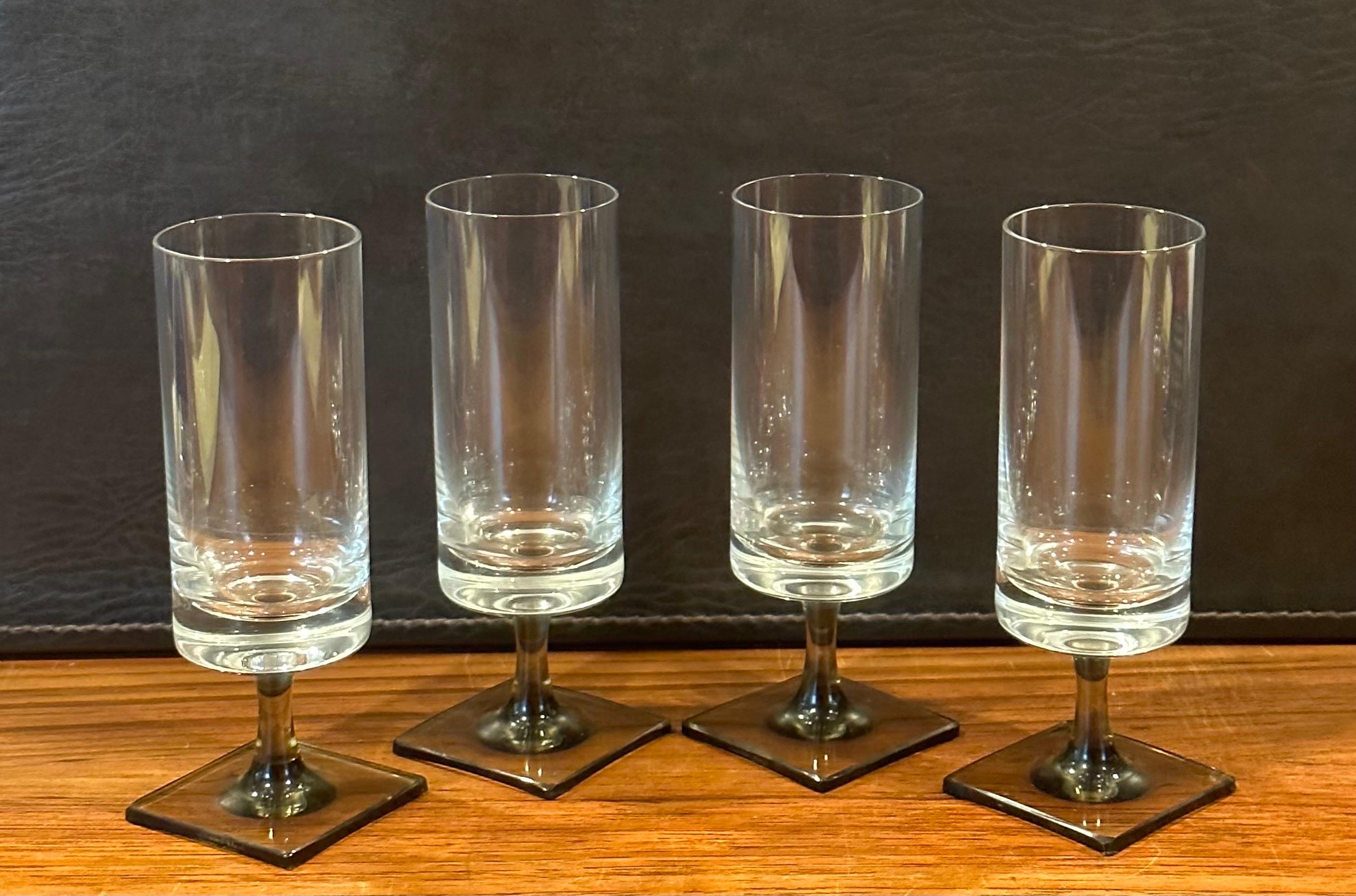 Ensemble de quatre verres à glace à base carrée « Berlin » de G. Butler Jensen pour Rosenthal en vente 8