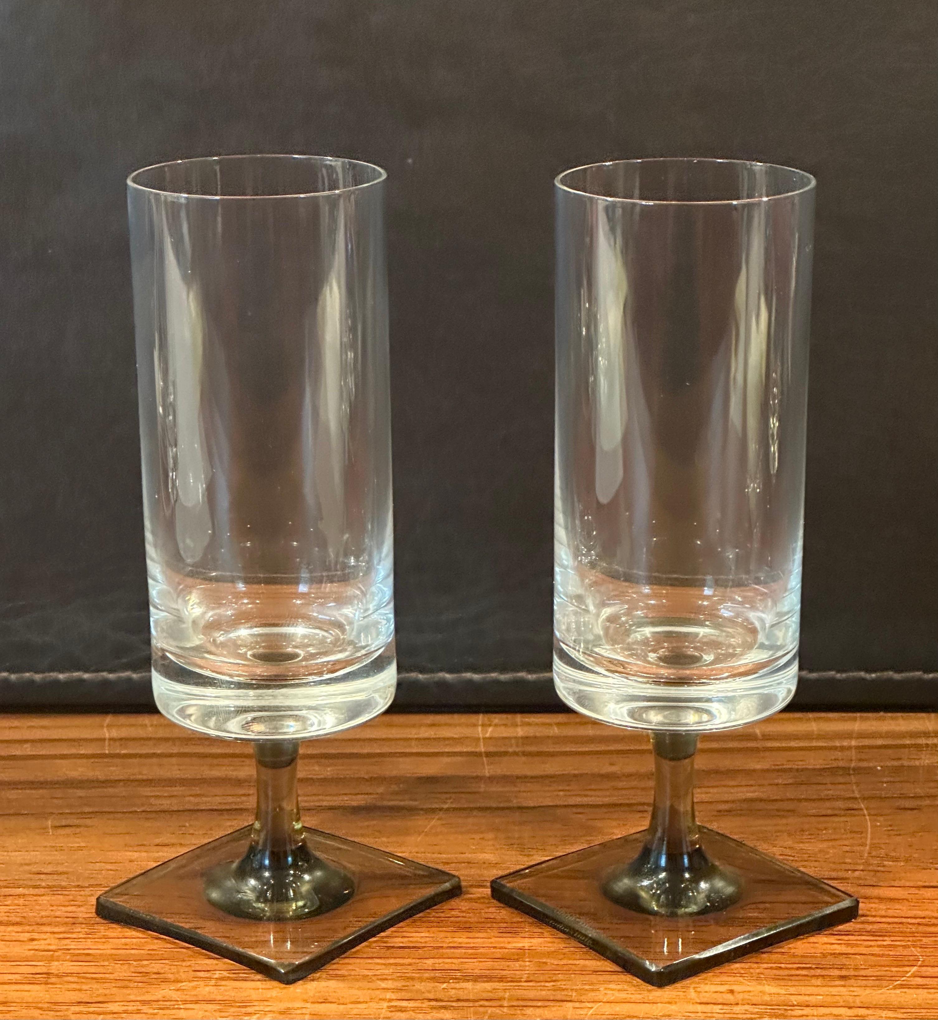 Cristal Ensemble de quatre verres à glace à base carrée « Berlin » de G. Butler Jensen pour Rosenthal en vente