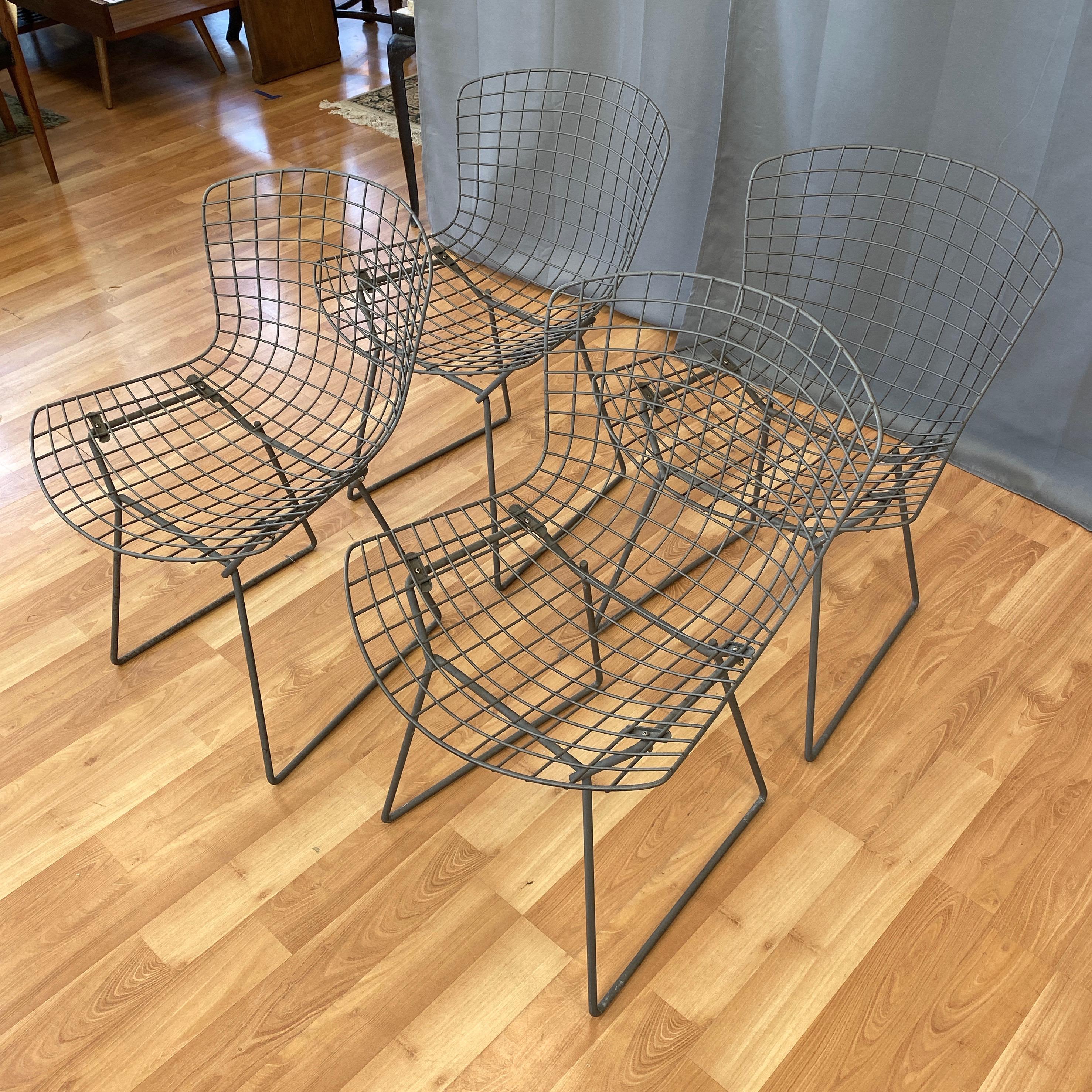 Set of Four Bertoia for Knoll Grey 420C Side Chairs, Early 1980s 3