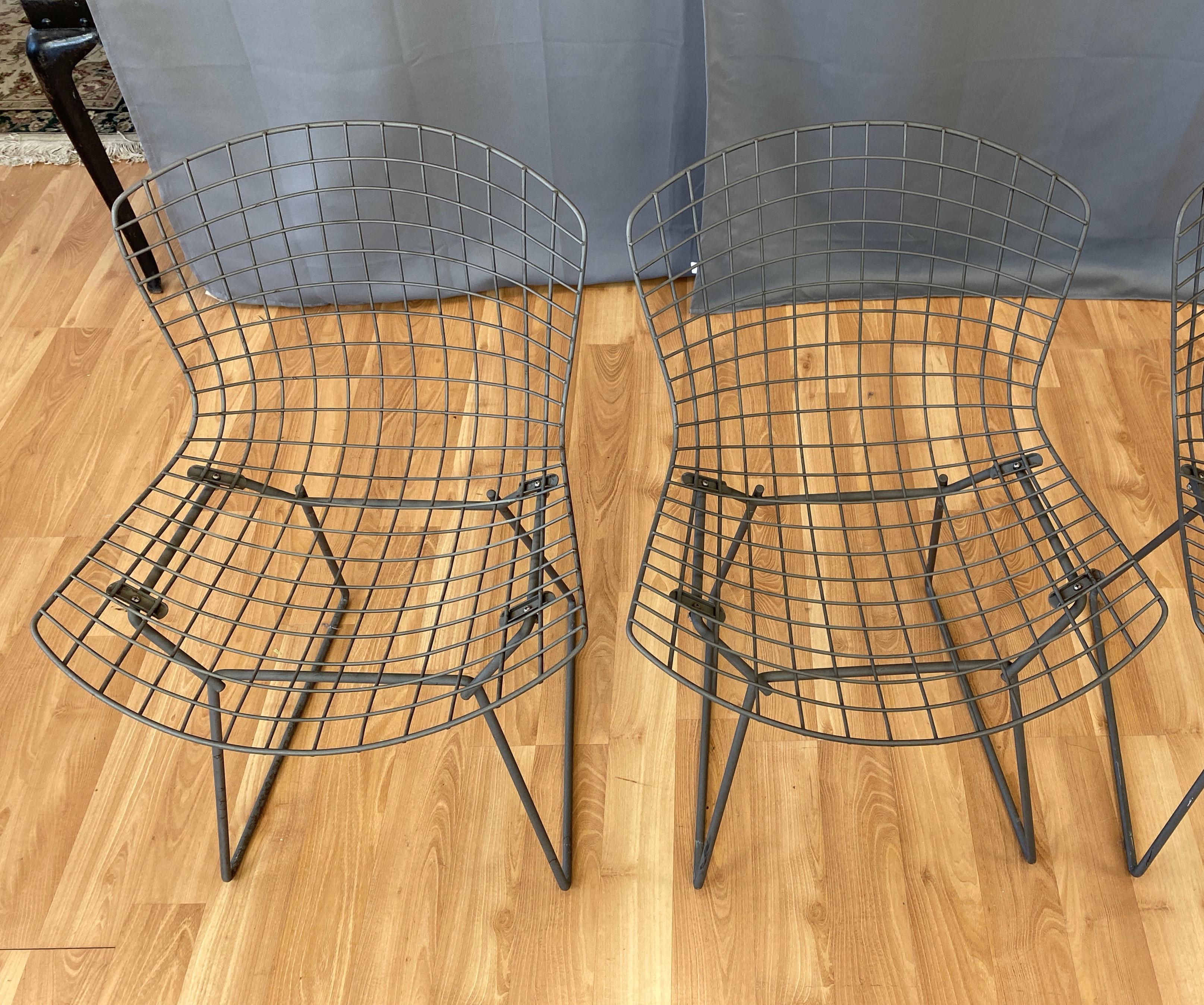 Set of Four Bertoia for Knoll Grey 420C Side Chairs, Early 1980s 5