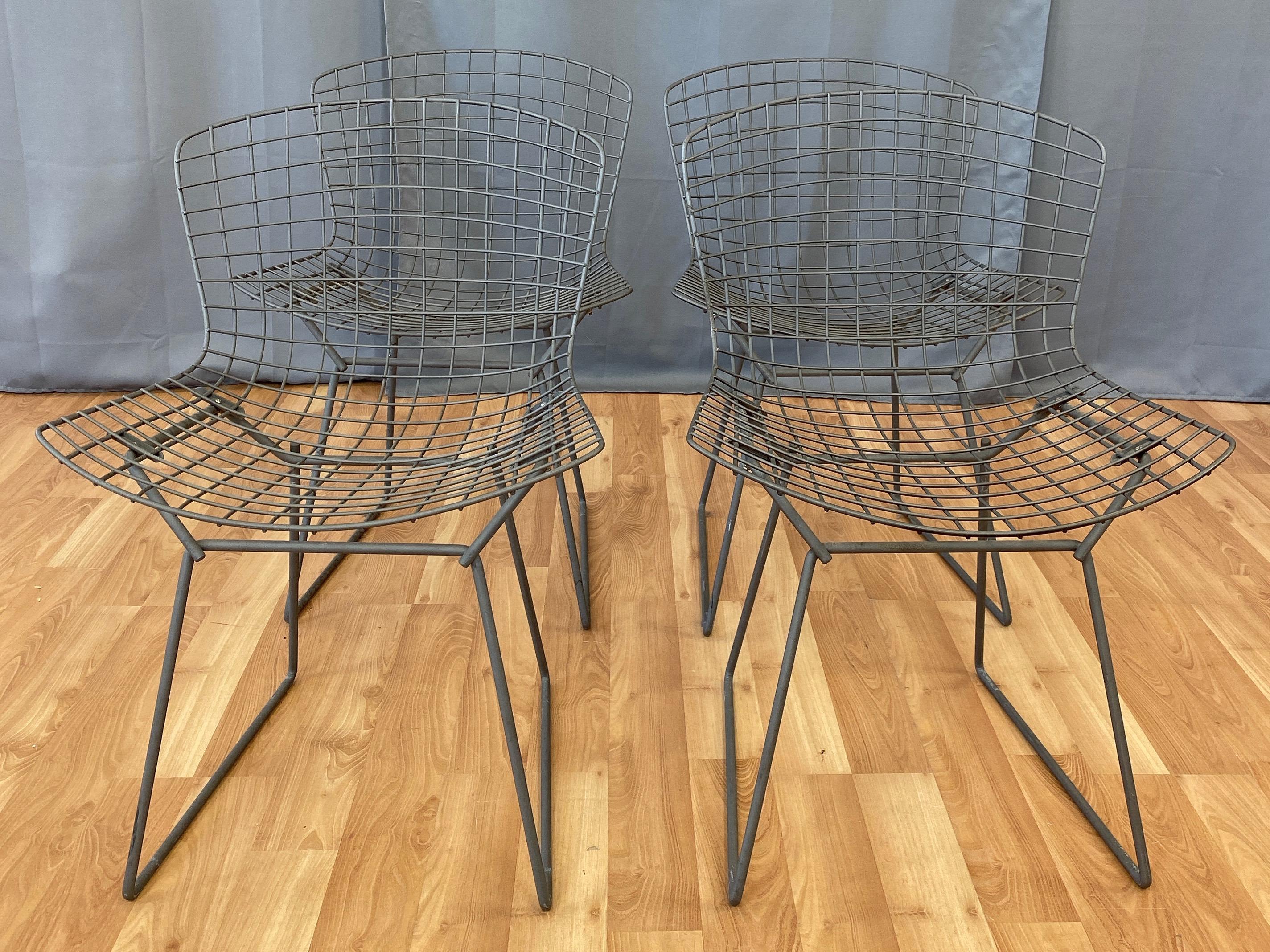 American Set of Four Bertoia for Knoll Grey 420C Side Chairs, Early 1980s