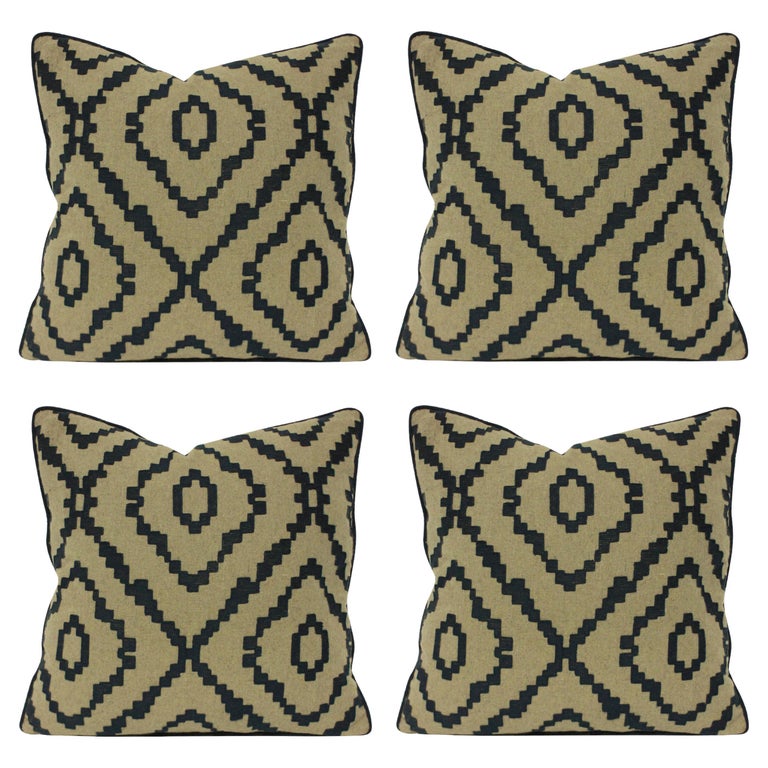 Set of Four Bespoke Wool Cushions For Sale at 1stDibs