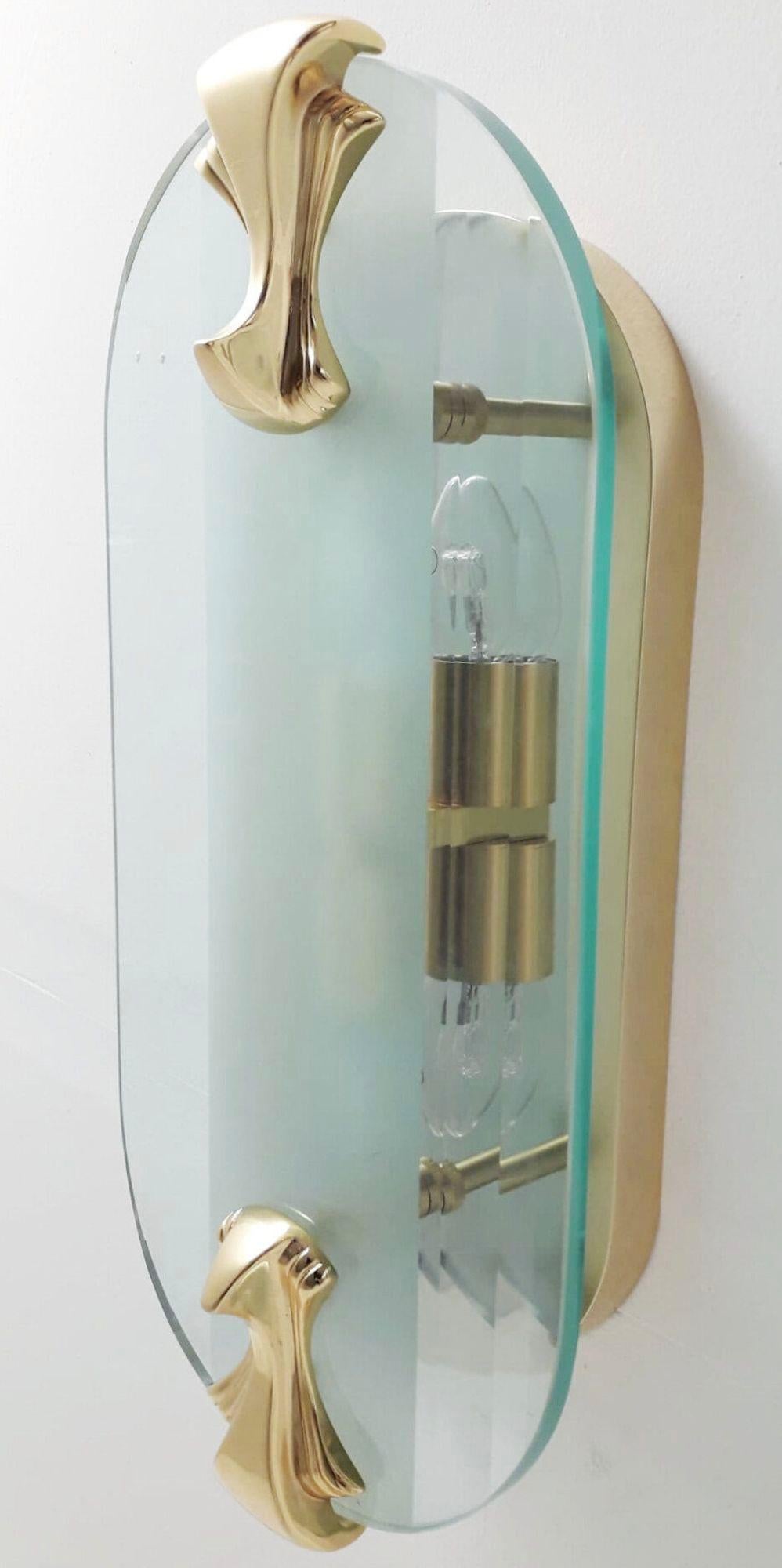 Set of Four Beveled Art Deco Style Sconces by Fratelli Martini. Italy, 1970's. For Sale 3