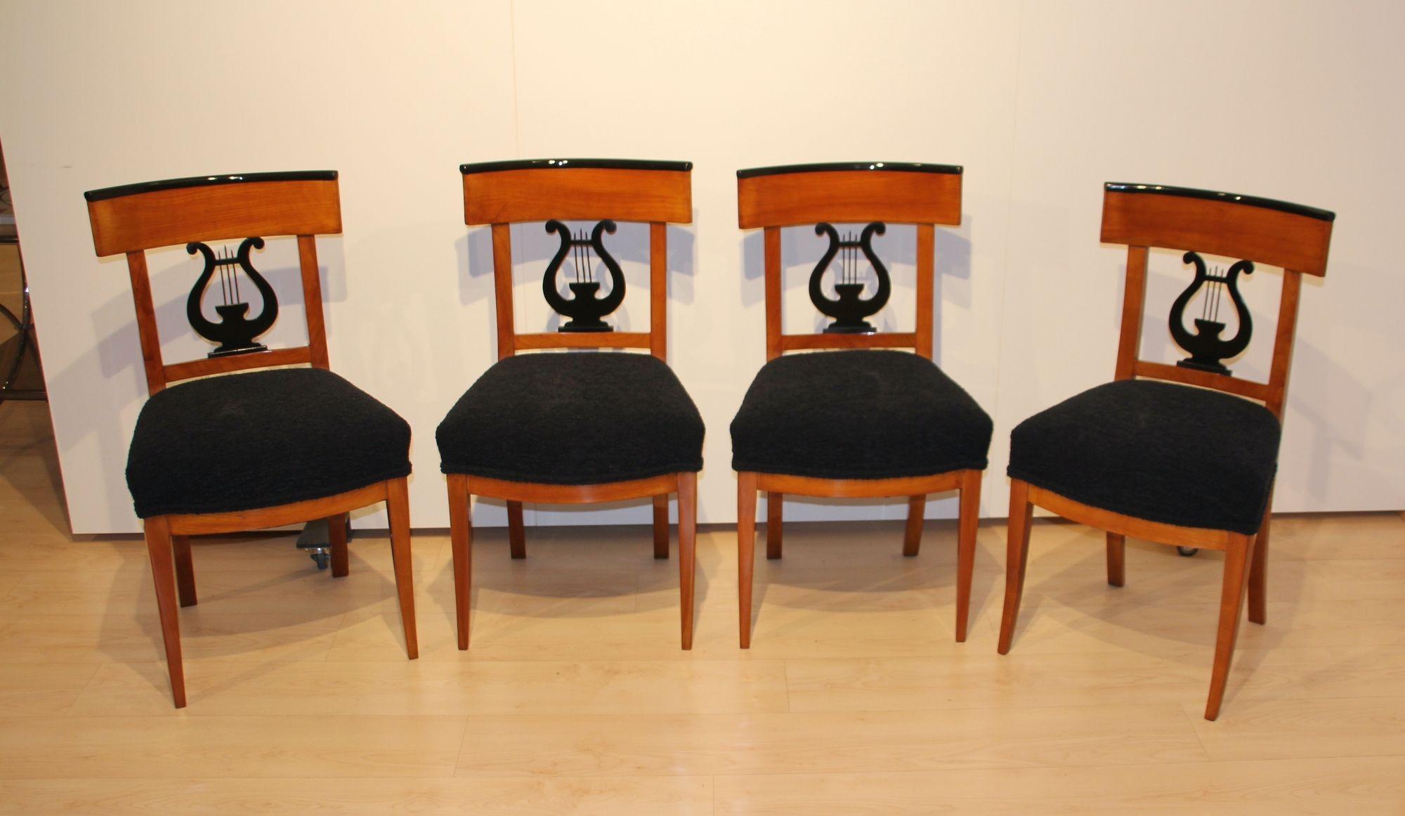 Bouclé Set of Four Biedermeier Chairs, Cherry Wood, South Germany circa 1830