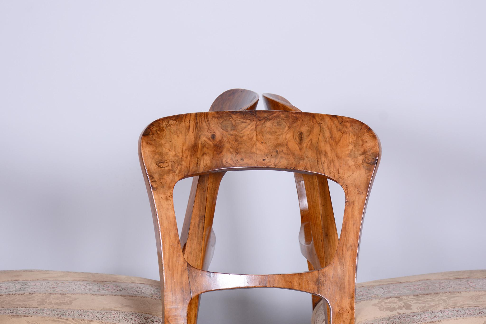 Set of Four Biedermeier Walnut Chairs, Original Condition, Czechia, 1830s For Sale 3