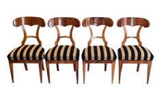 Set of Four Biedermeier Walnut Shovel Chairs, Hungary, 1825