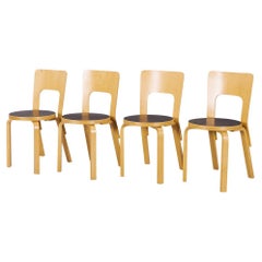 Satz von vier Esszimmerstühlen aus Birke, Modell 66, von Alvar Aalto, Finnland, 1980er Jahre