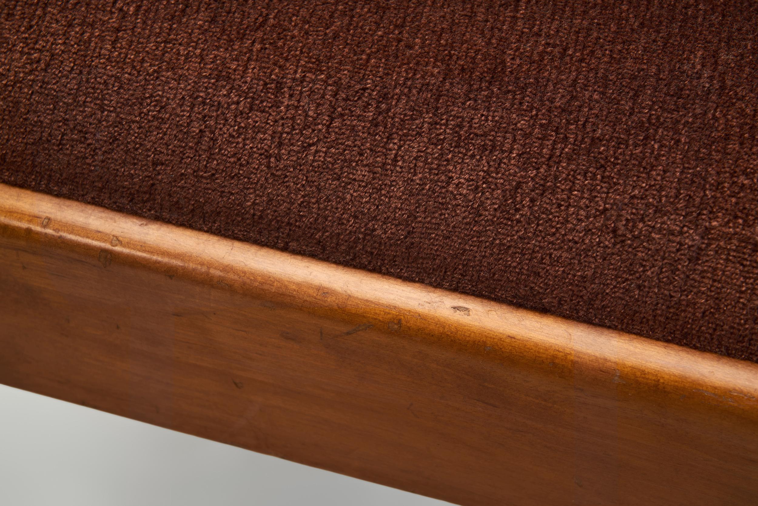 Ensemble de quatre chaises de salle à manger en bouleau, Suède, années 1940 4