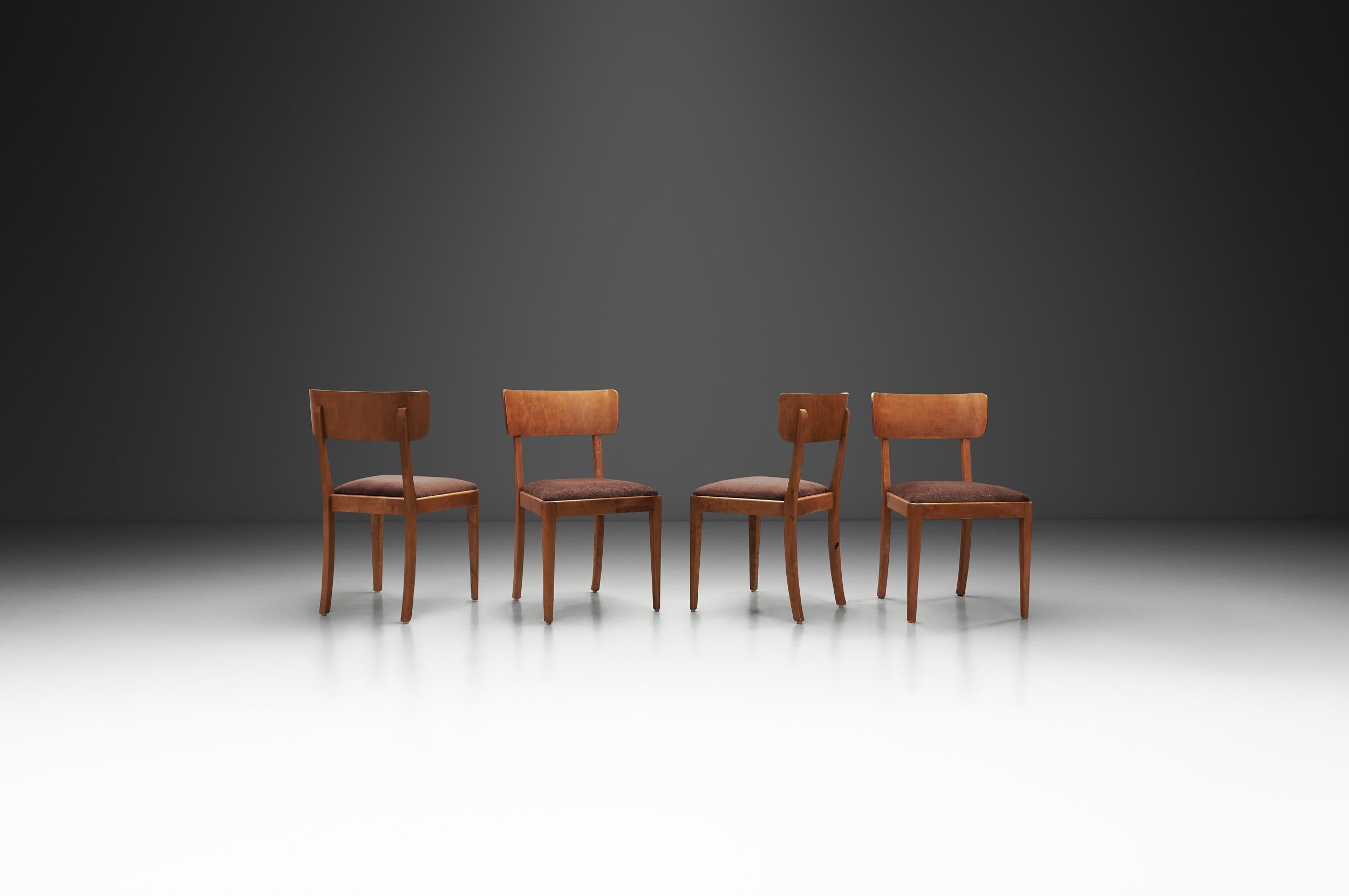 Le travail des designers et ébénistes suédois reste d'une fraîcheur désarmante plus de 80 ans après leur création. Le mobilier suédois a quelque chose d'universellement attrayant ; sa simplicité est souvent copiée, mais il est difficile de l'imiter.